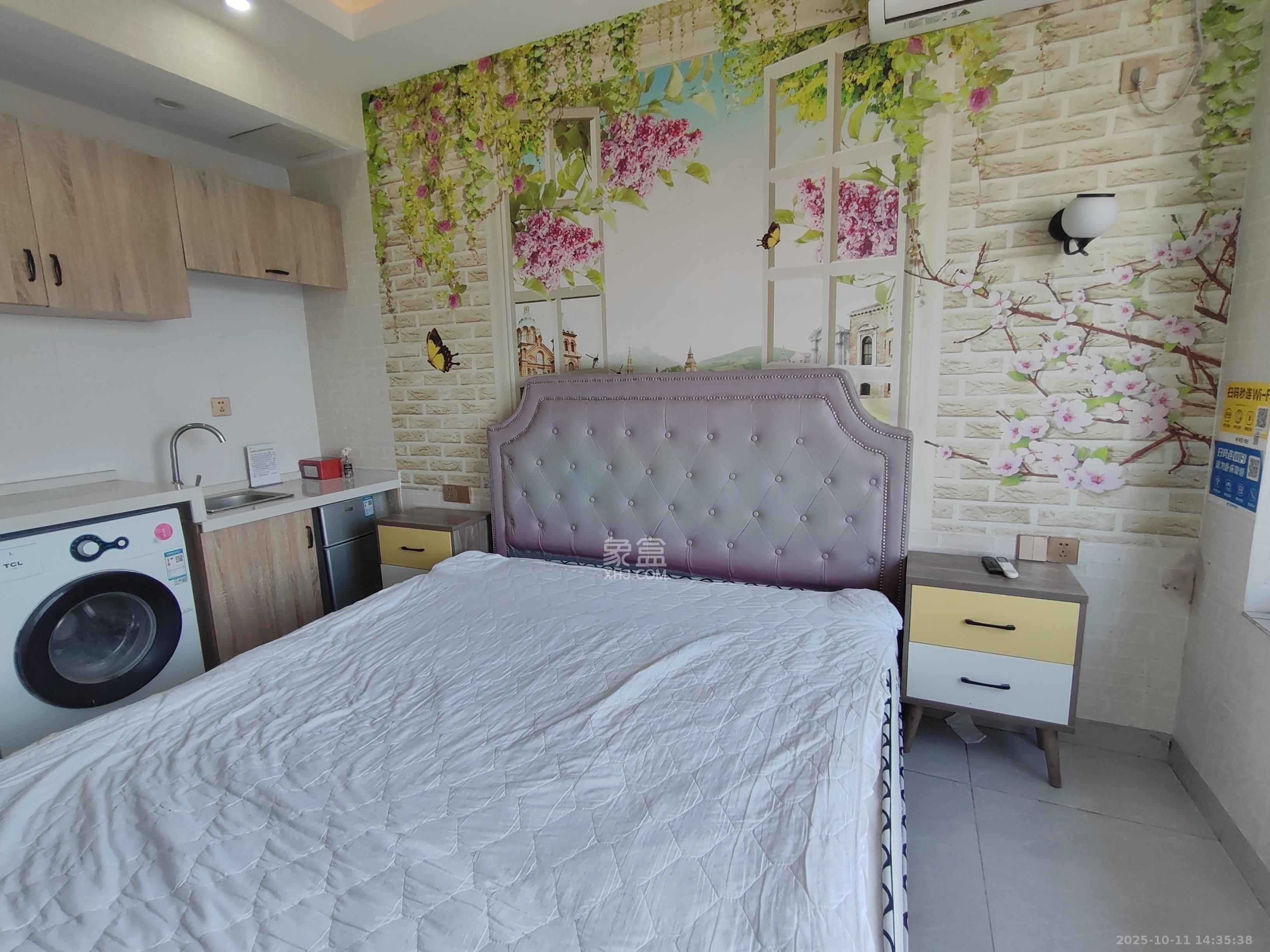 洋湖时代  1室1厅1卫    1000.0元/月 洋湖时代  1室1厅1卫    1000.0元/月室内图