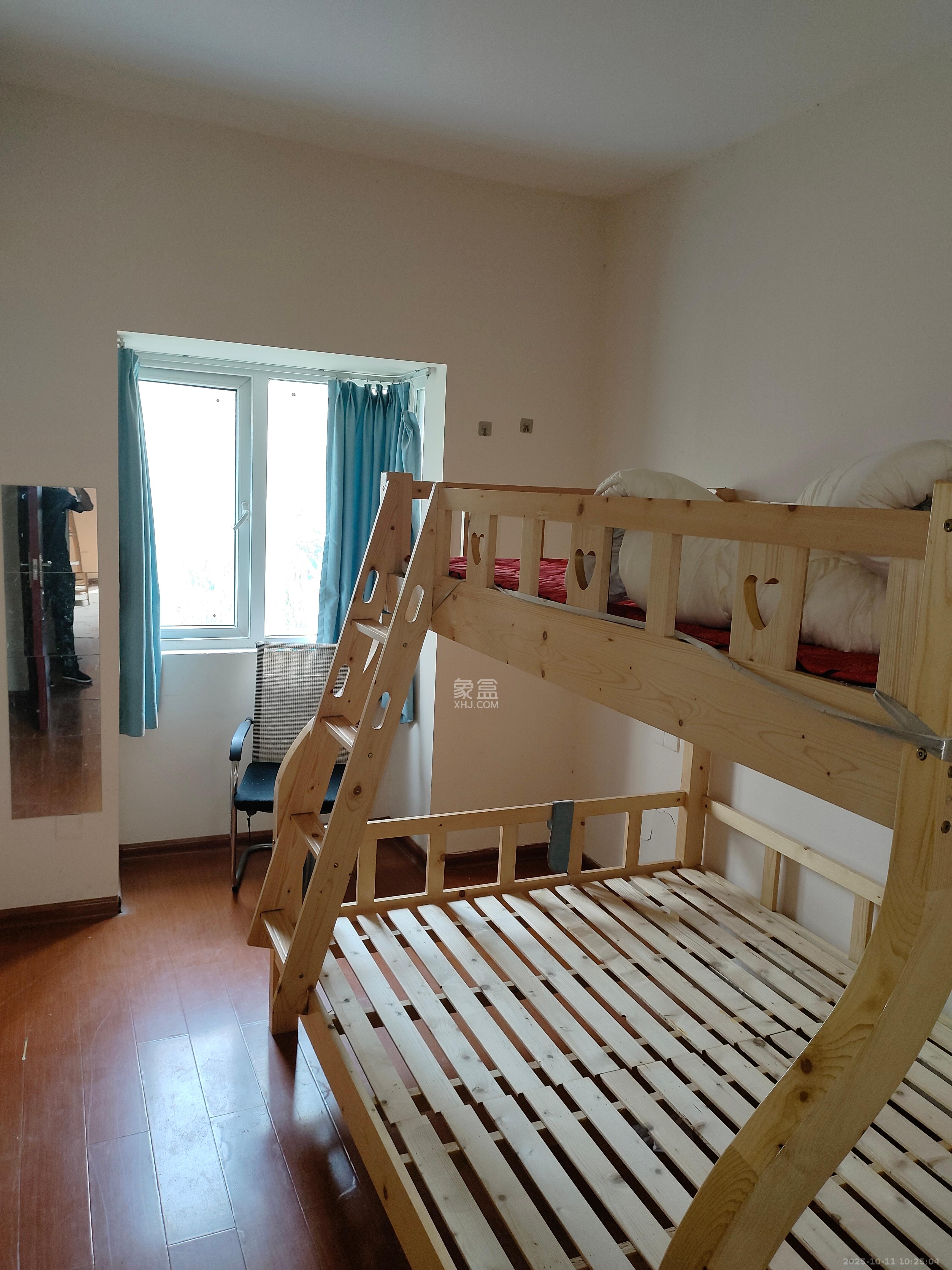 麓阳和景雅苑  4室2厅2卫    4800.0元/月室内图