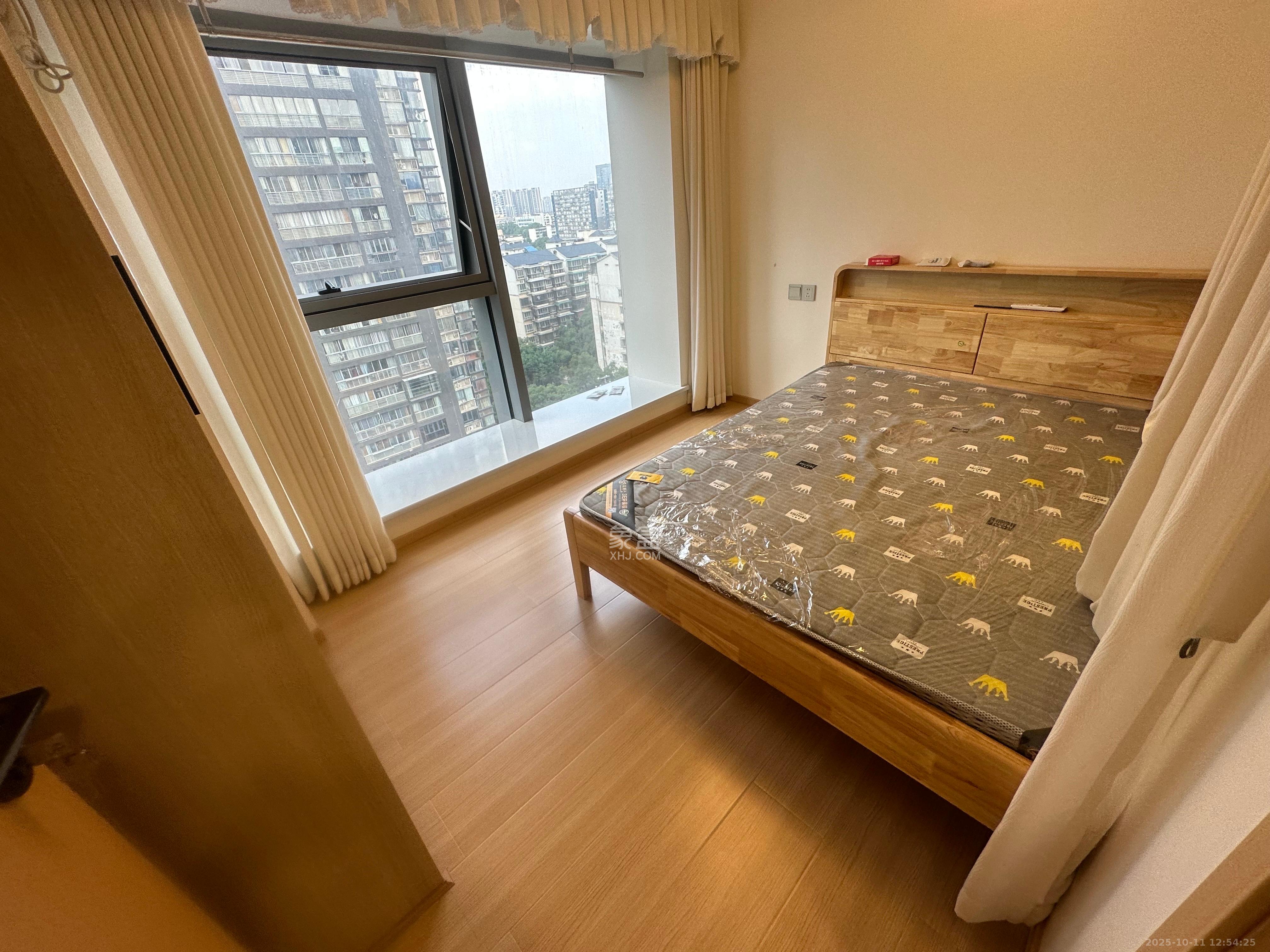 君悦新天地 2室2厅2卫 2800.0元/月 君悦新天地 2室2厅2卫 2800.0元/月室内图