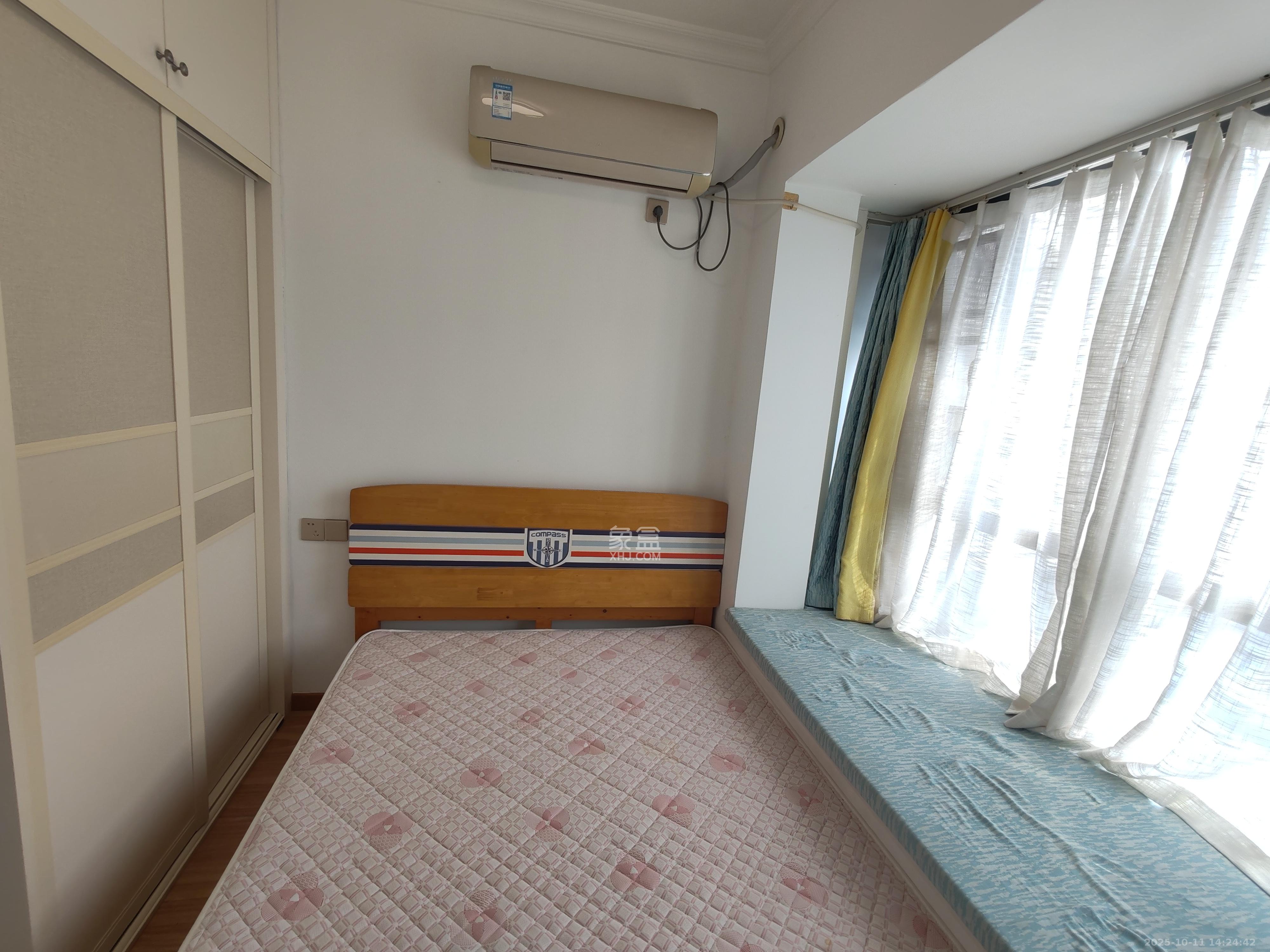 新景未来城 1室0厅0卫 1500.0元/月 新景未来城 1室0厅0卫 1500.0元/月室内图