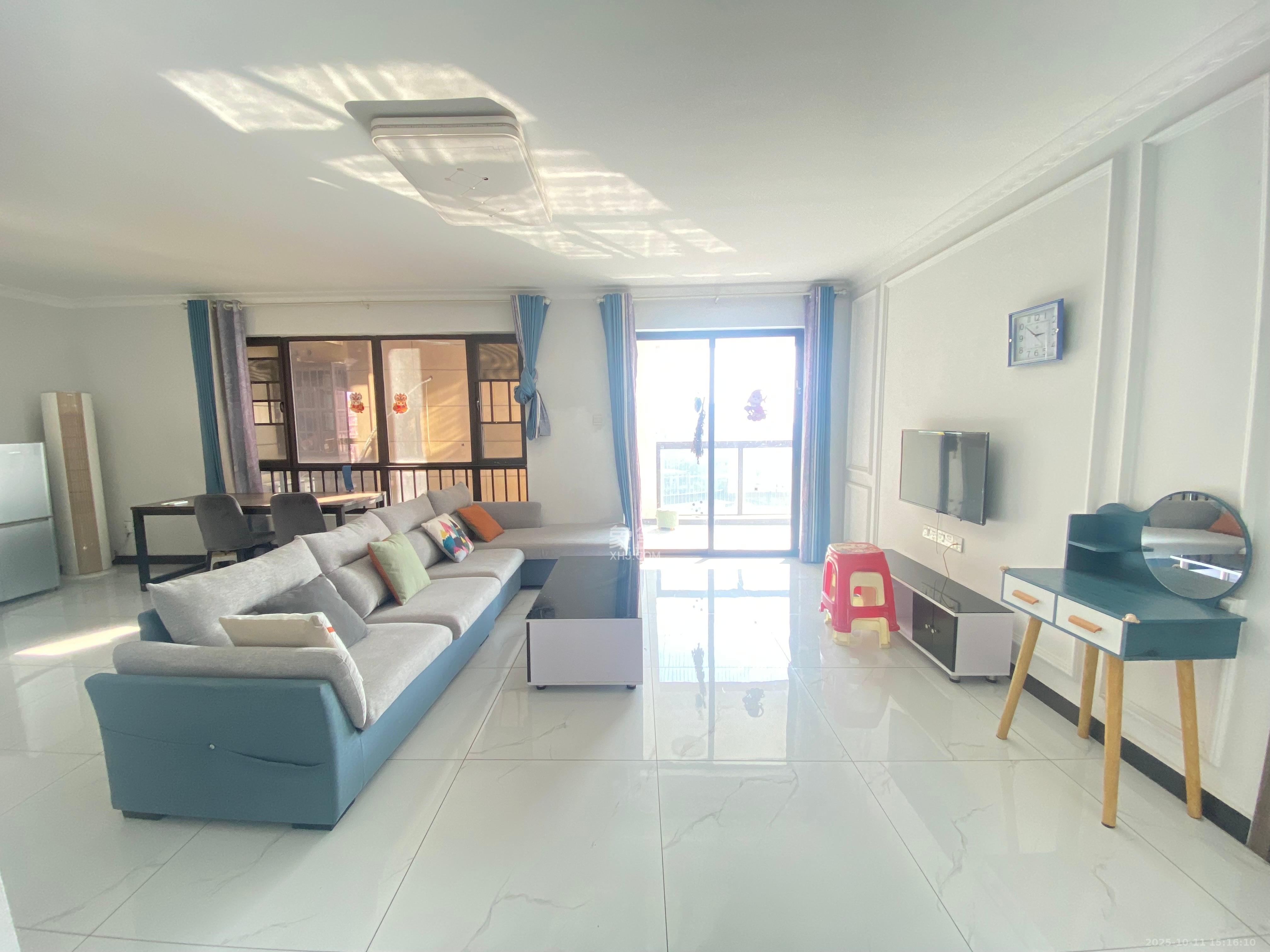 鑫远悦城（鑫远悦时代）  3室2厅2卫    2400.0元/月室内图