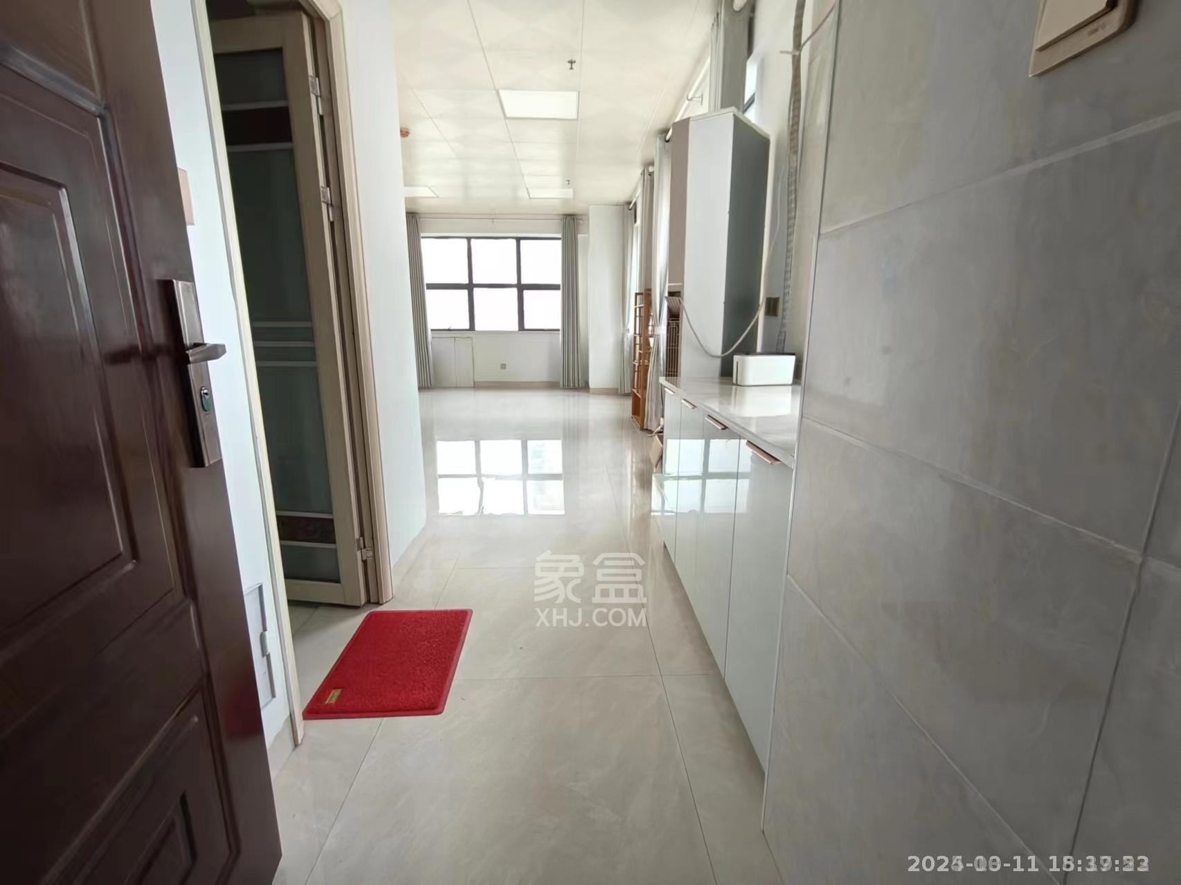 华晨御园 1室1厅1卫 1380.0元/月 华晨御园 1室1厅1卫 1380.0元/月室内图