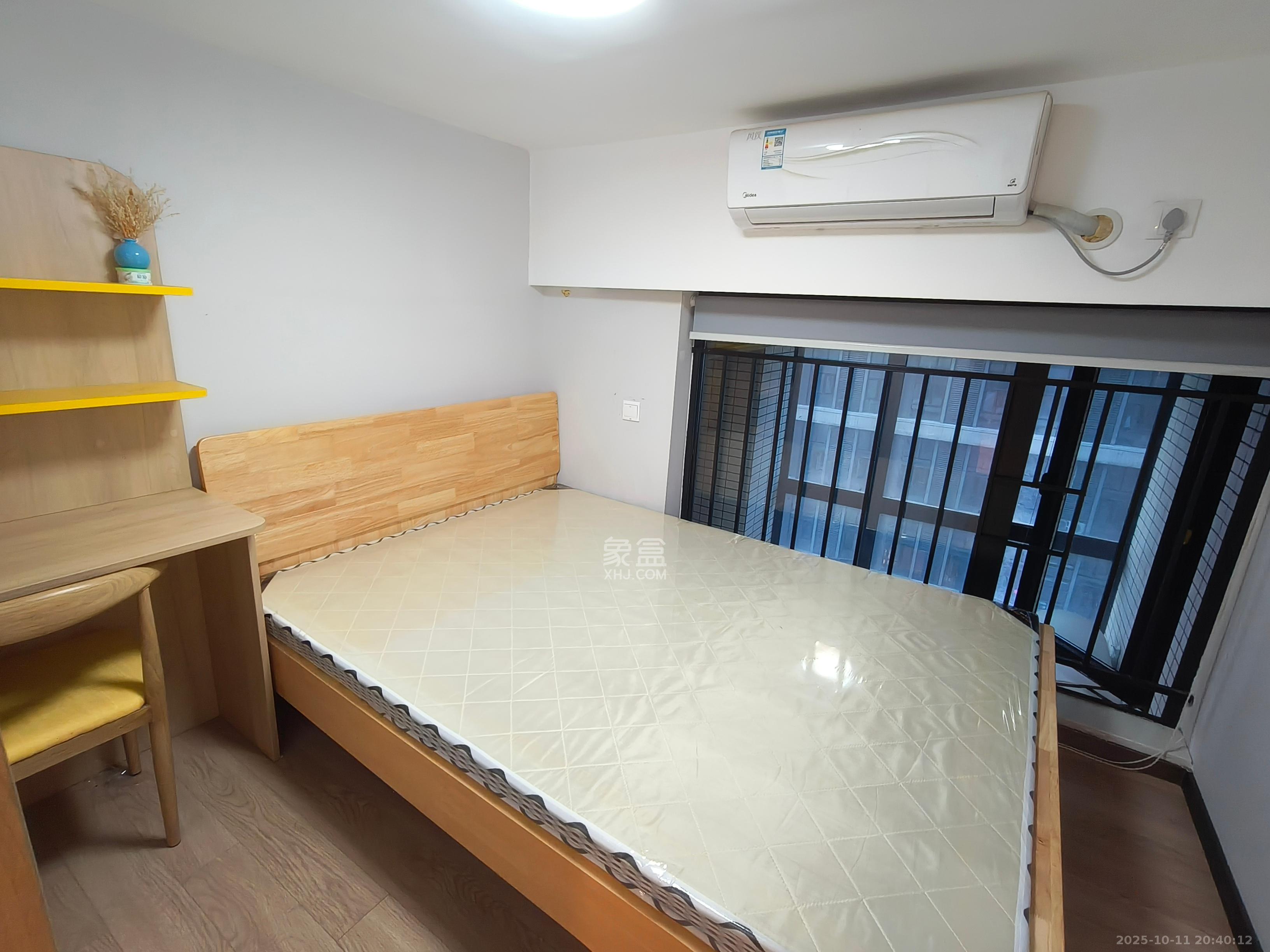 时代年华 2室1厅1卫 1300.0元/月 时代年华 2室1厅1卫 1300.0元/月室内图