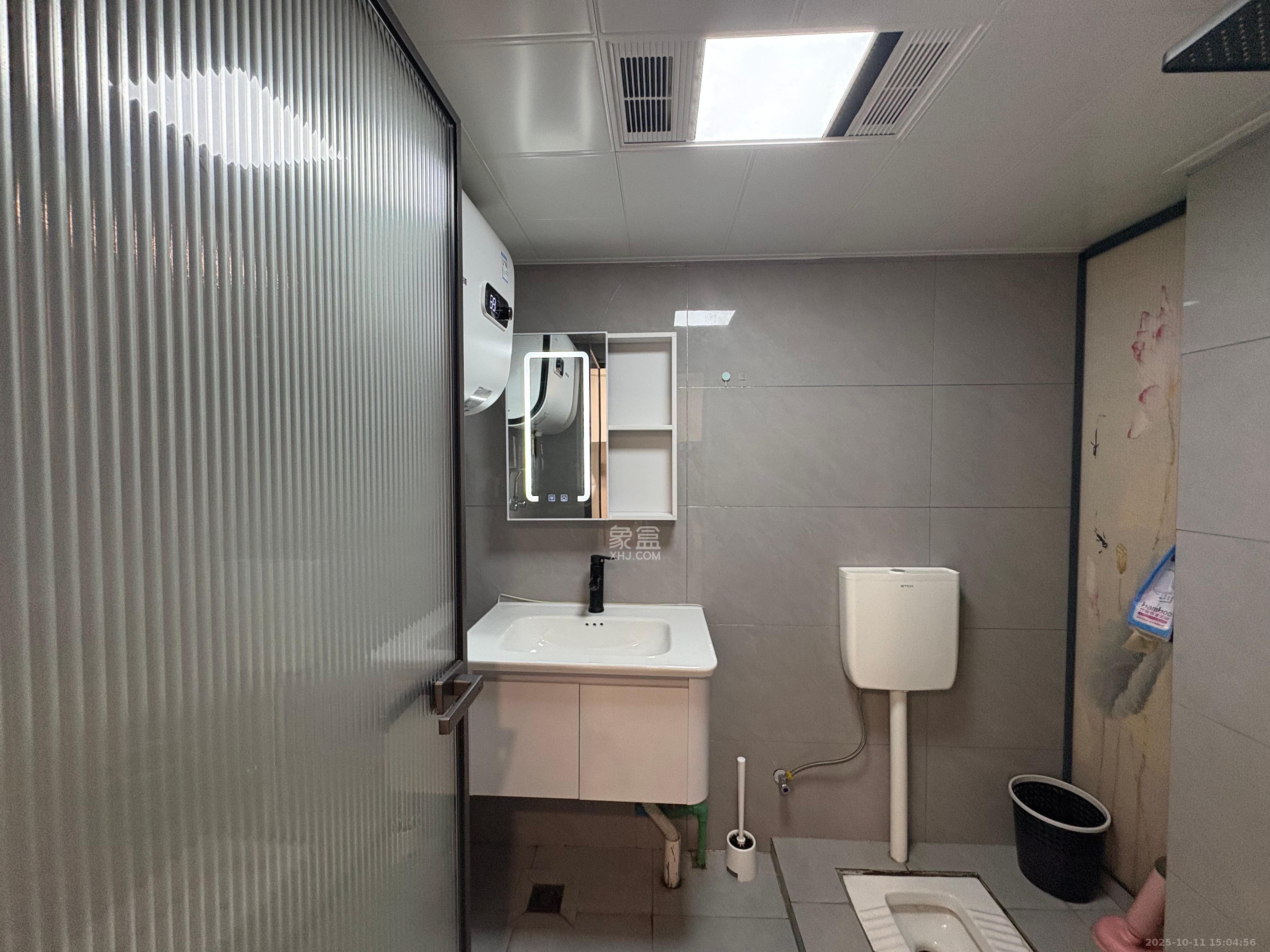 保利中环广场（保利中悦苑）  2室1厅1卫    2500.0元/月室内图