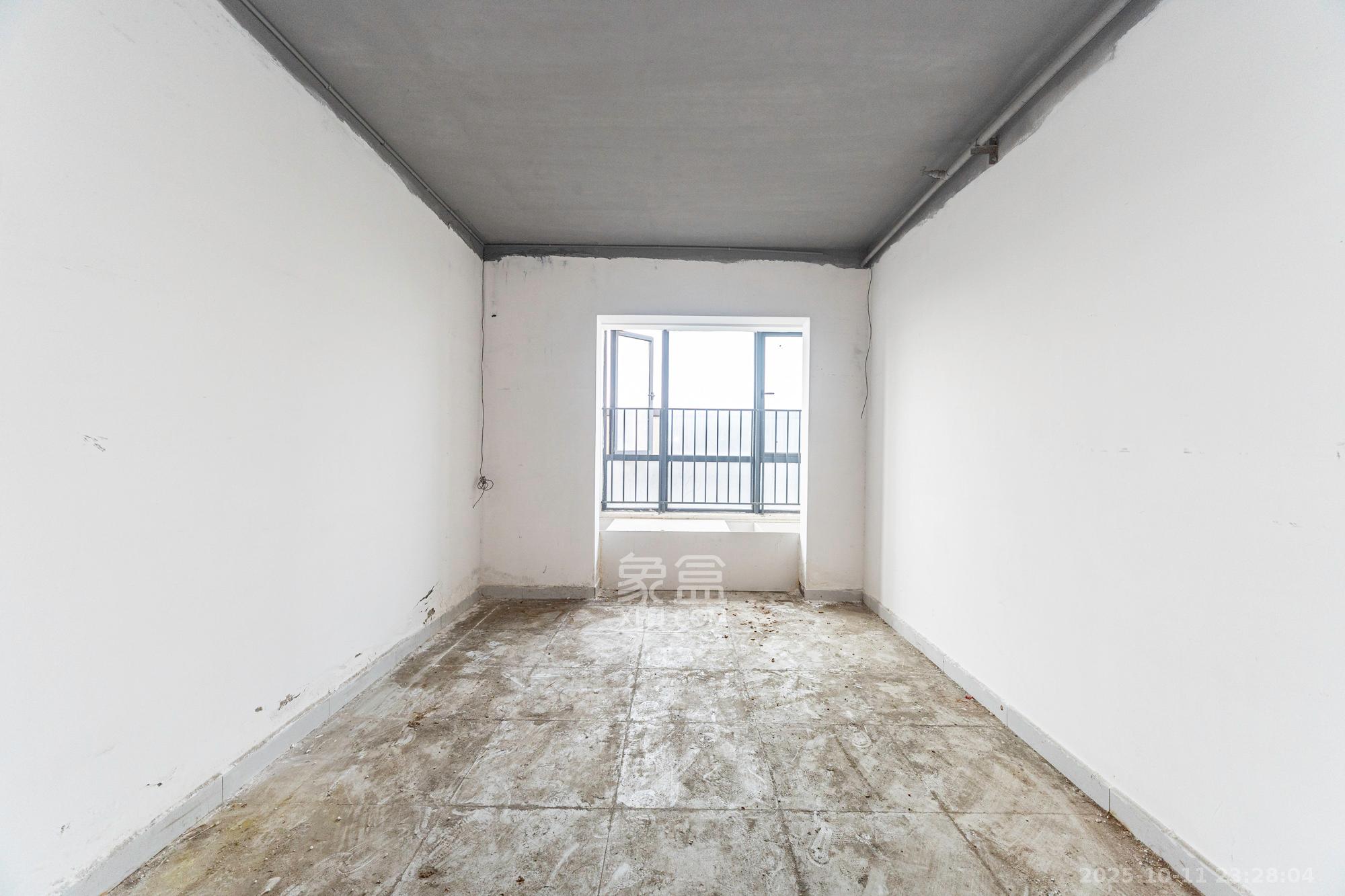 海伦春天 1室0厅0卫 26.0万 海伦春天 1室0厅0卫 26.0万客厅