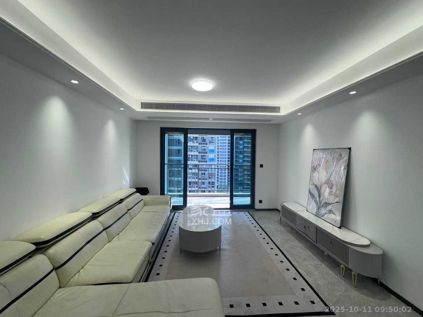 德奥上河城章 4室2厅2卫 3699.0元/月 德奥上河城章 4室2厅2卫 3699.0元/月室内图