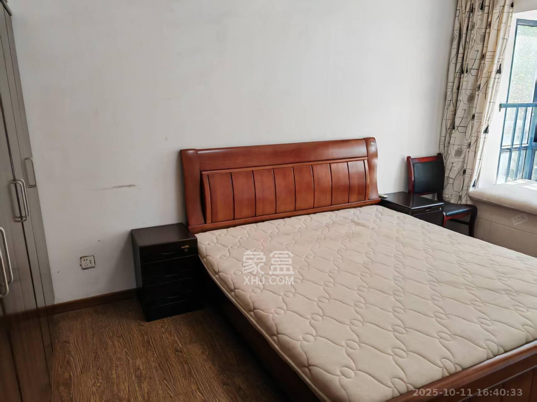 钱隆学府一、二期 2室2厅1卫 1800.0元/月 钱隆学府一、二期 2室2厅1卫 1800.0元/月室内图