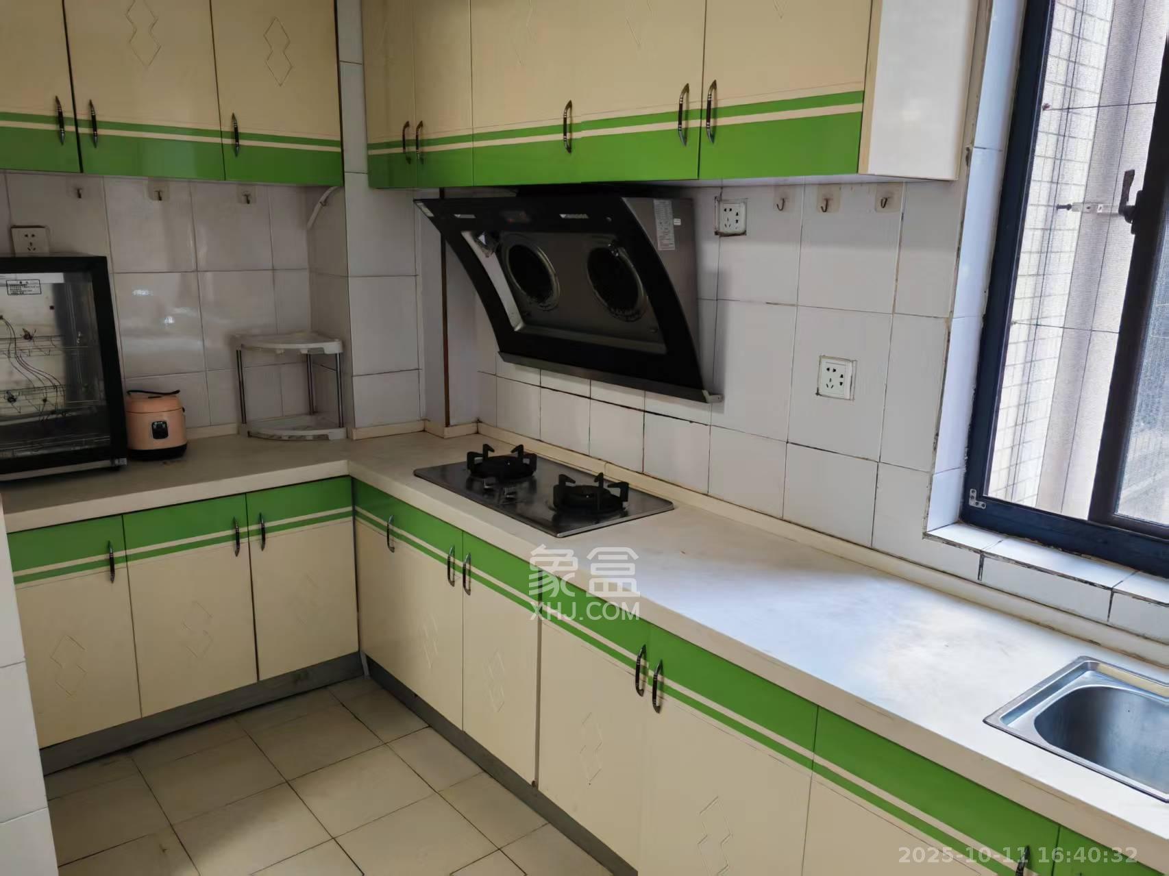 钱隆学府一、二期 2室2厅1卫 1800.0元/月 钱隆学府一、二期 2室2厅1卫 1800.0元/月室内图