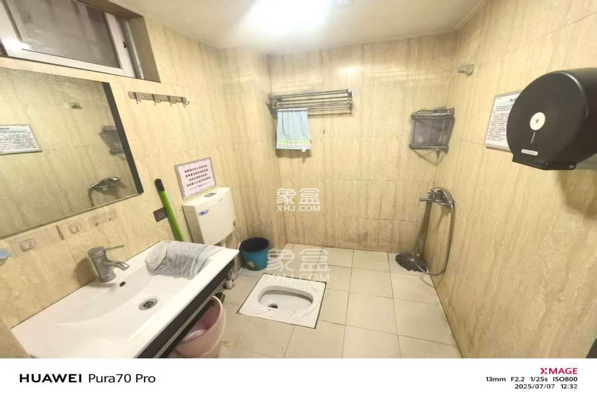 麓山才苑  2室2厅1卫    2800.0元/月 麓山才苑  2室2厅1卫    2800.0元/月室内图