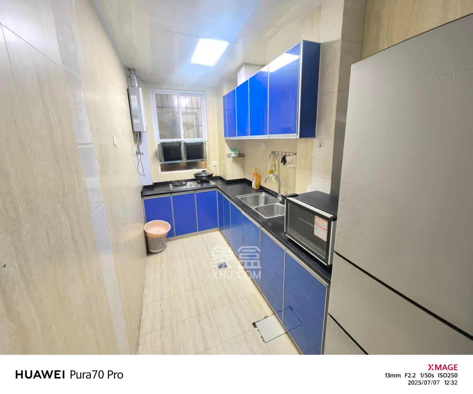 麓山才苑  2室2厅1卫    2800.0元/月室内图