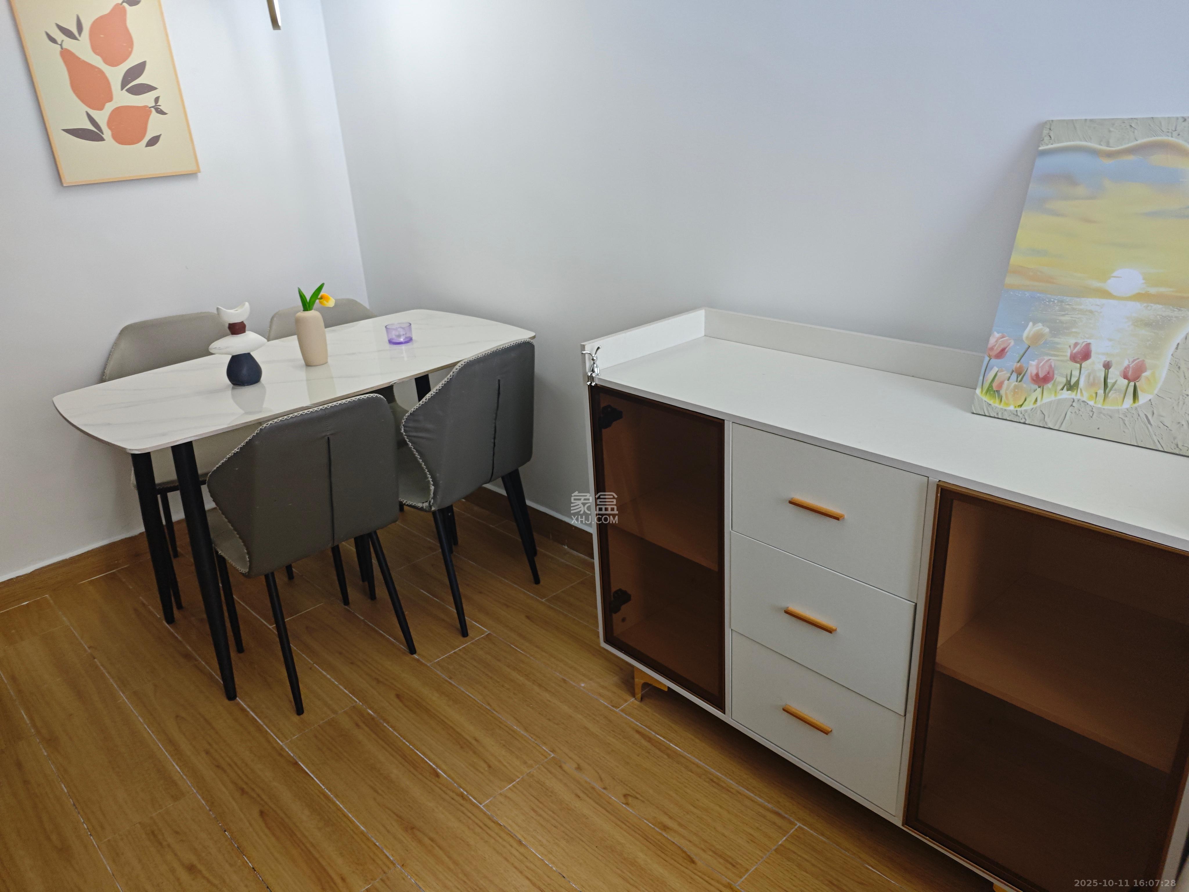 敬天广场  1室1厅1卫    2558.0元/月室内图