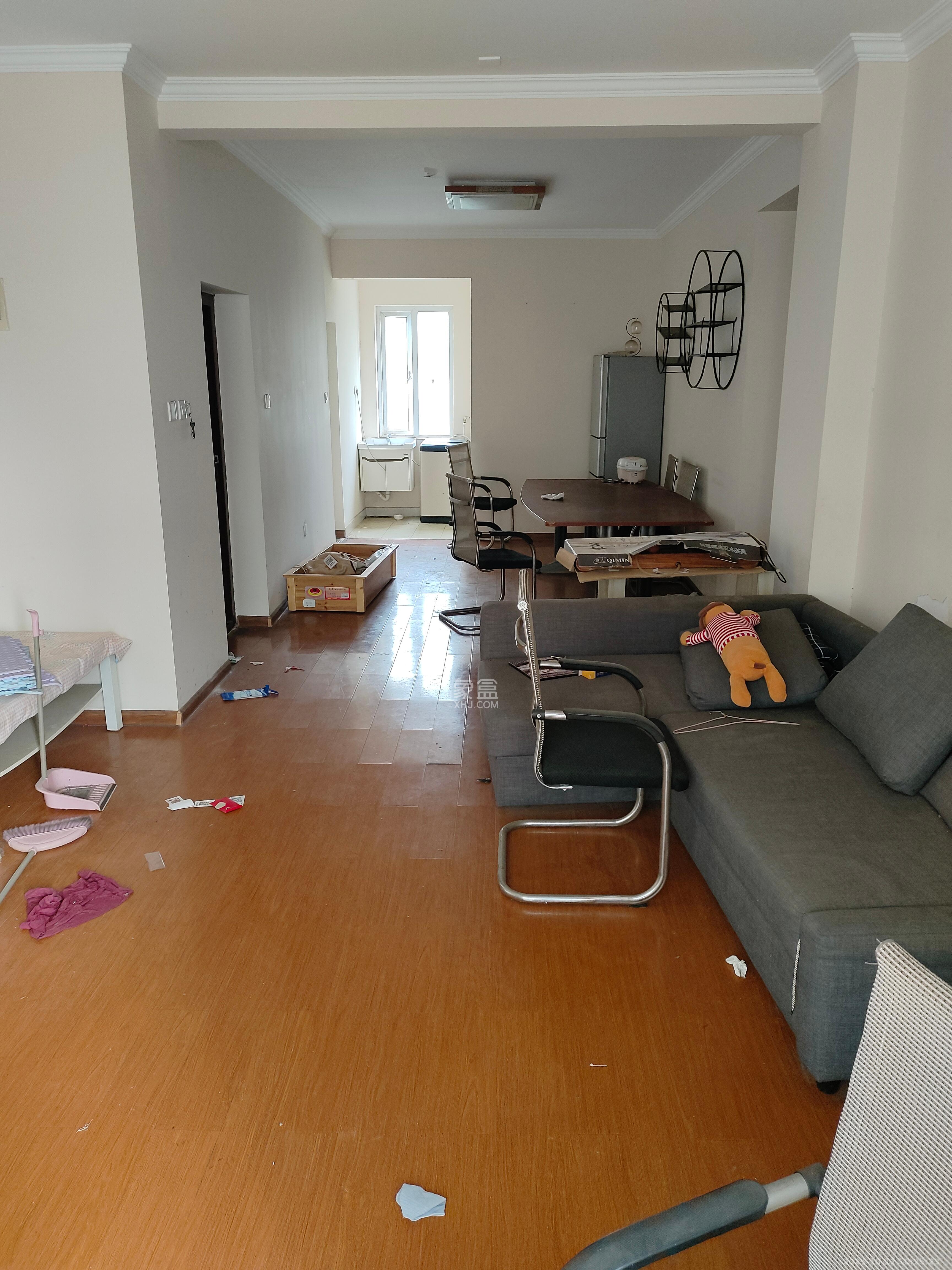 麓阳和景雅苑 4室2厅2卫 4800.0元/月 麓阳和景雅苑 4室2厅2卫 4800.0元/月室内图