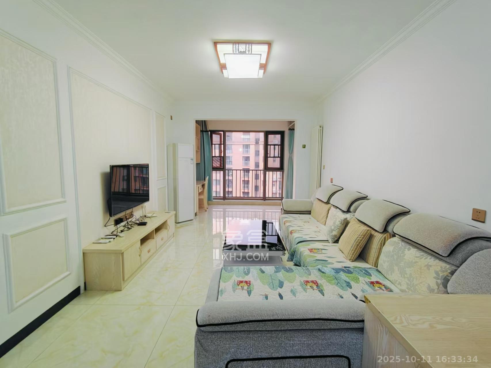 怡海星城  3室2厅2卫    2000.0元/月 怡海星城  3室2厅2卫    2000.0元/月