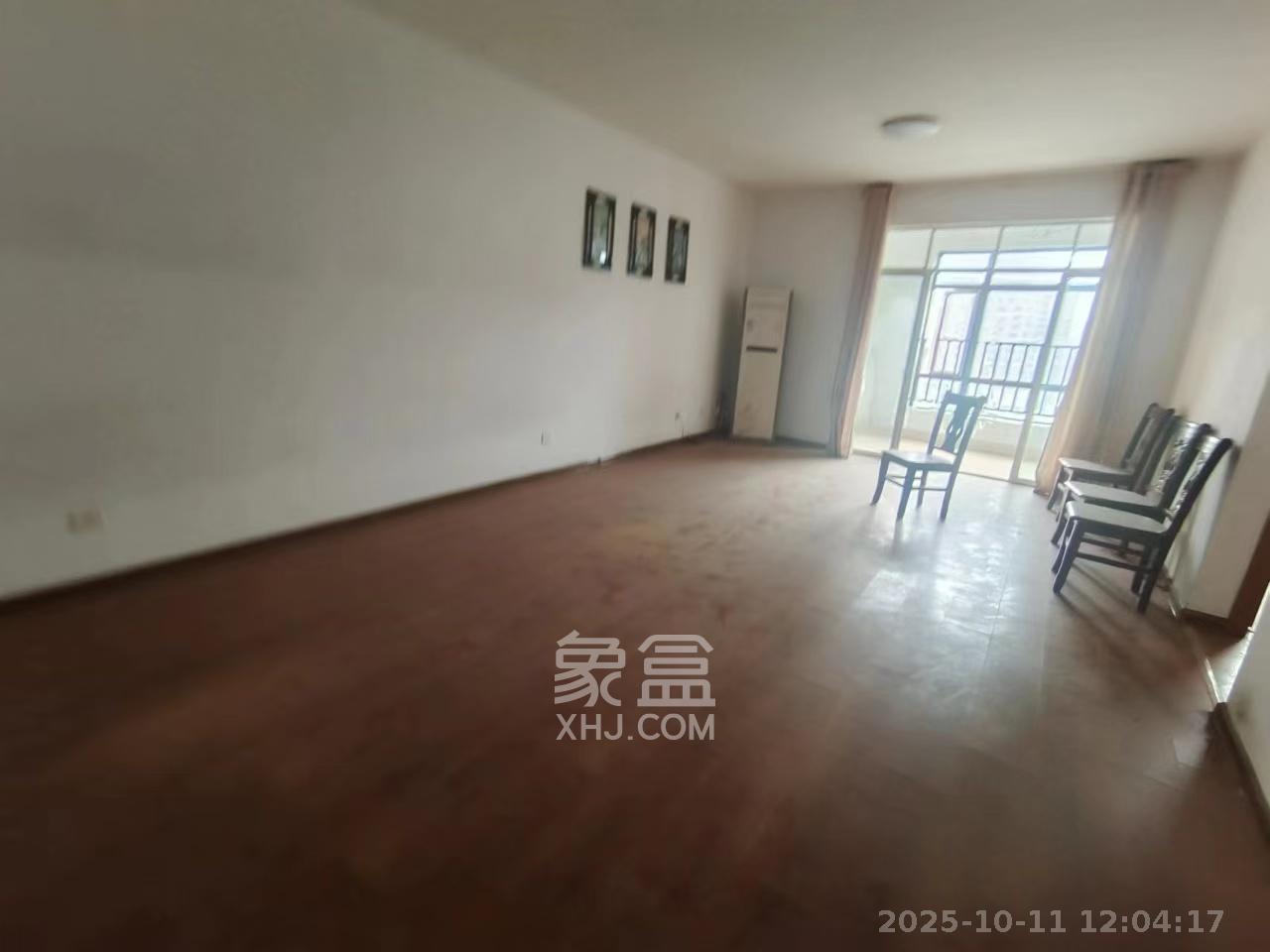 湘域城邦（湘域国际中心）  2室1厅1卫    3200.0元/月室内图