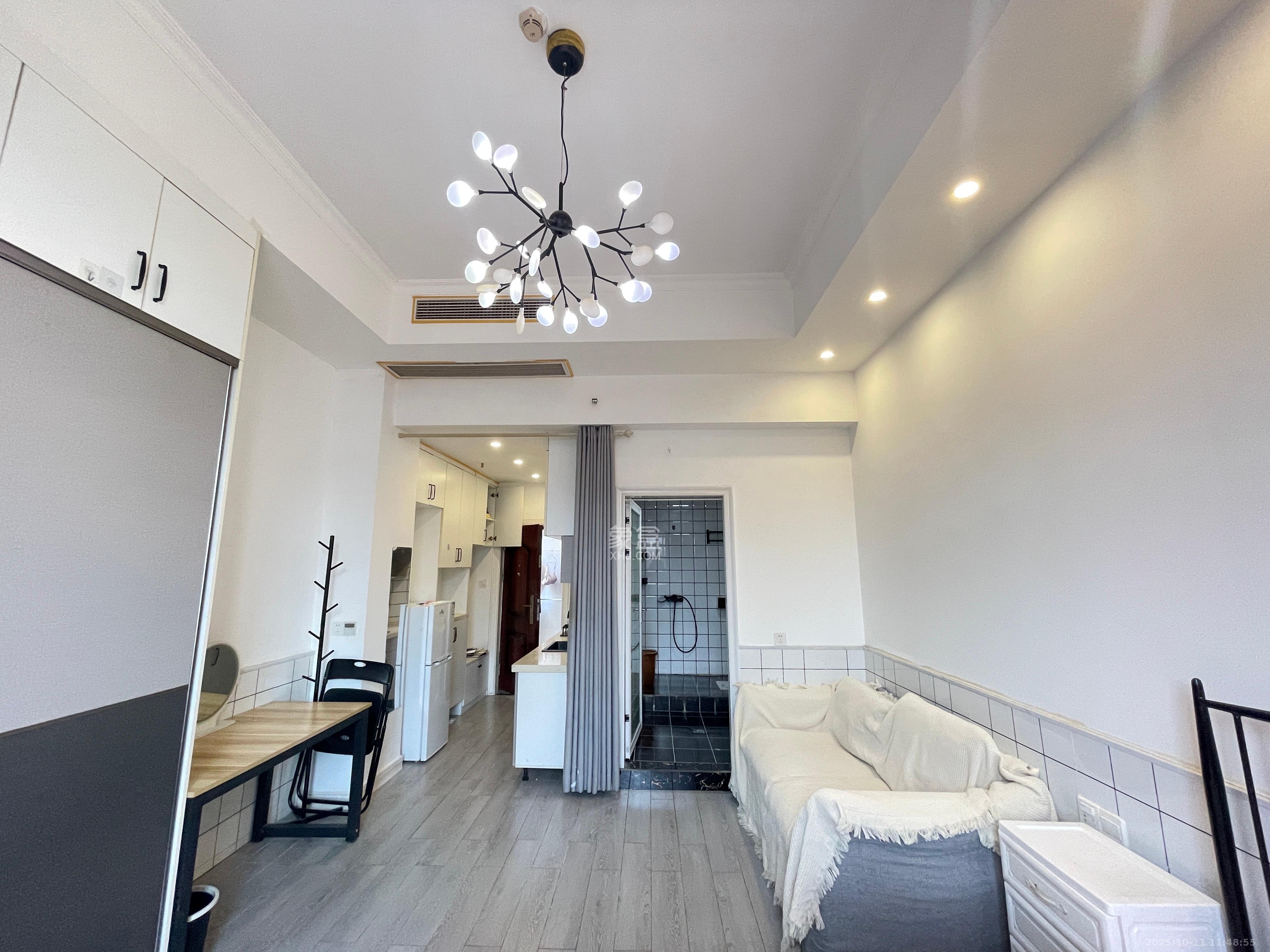 英祥春天  1室1厅1卫    1600.0元/月 英祥春天  1室1厅1卫    1600.0元/月室内图1