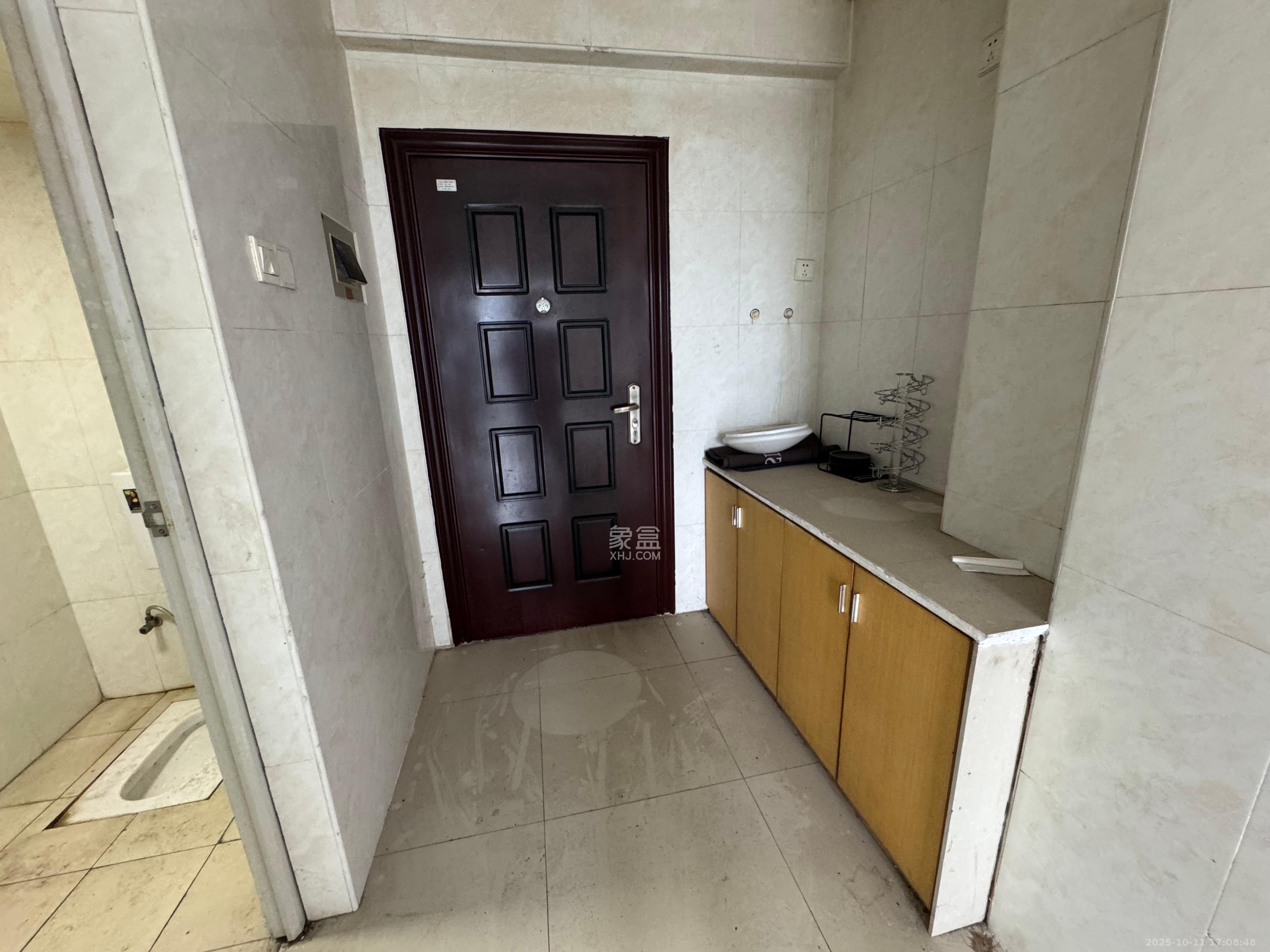 长城华都  1室1厅1卫    2500.0元/月室内图