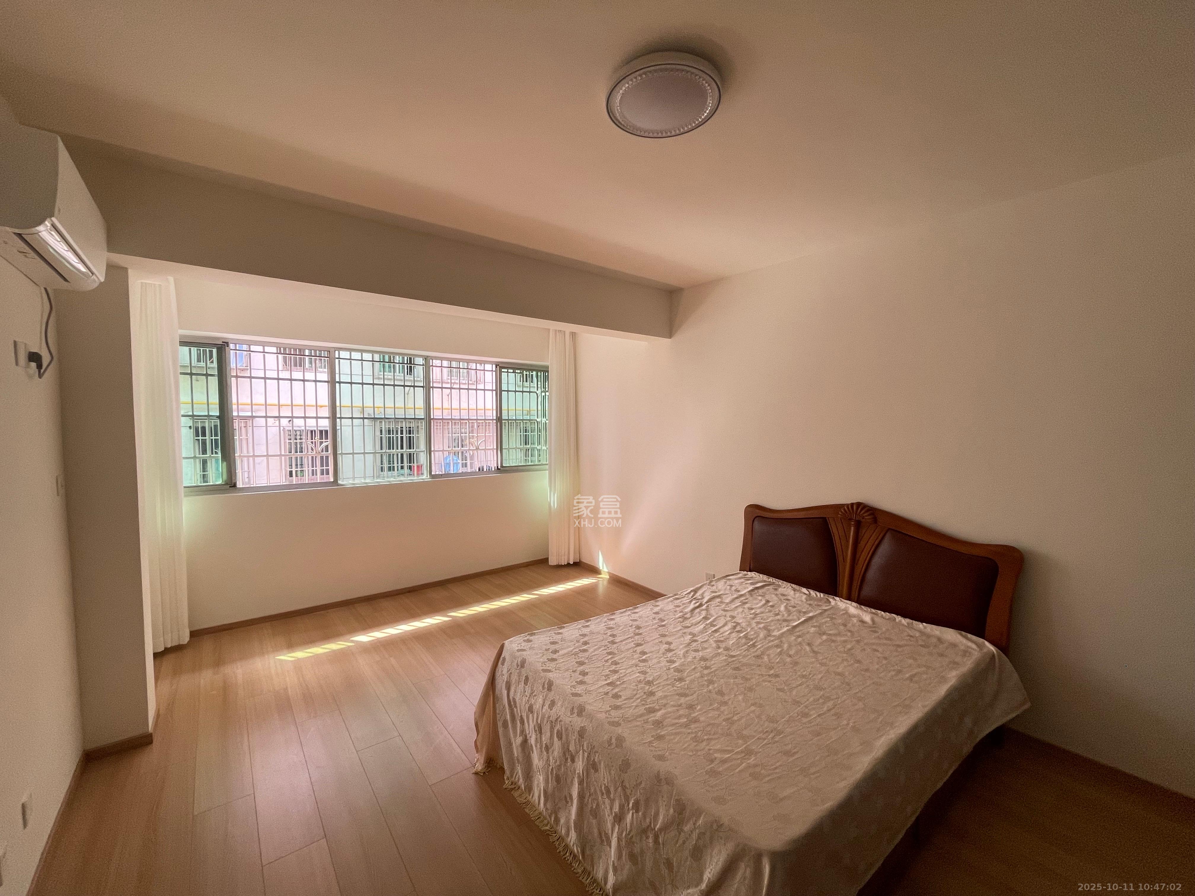 茶叶大市场“山水茗园”  2室2厅1卫    1200.0元/月室内图