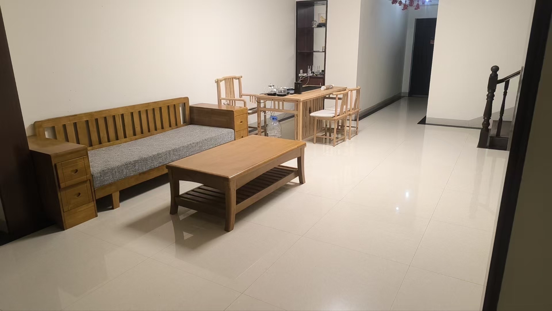 南海绿洲 3室2厅2卫 147.0万 南海绿洲 3室2厅2卫 147.0万客厅