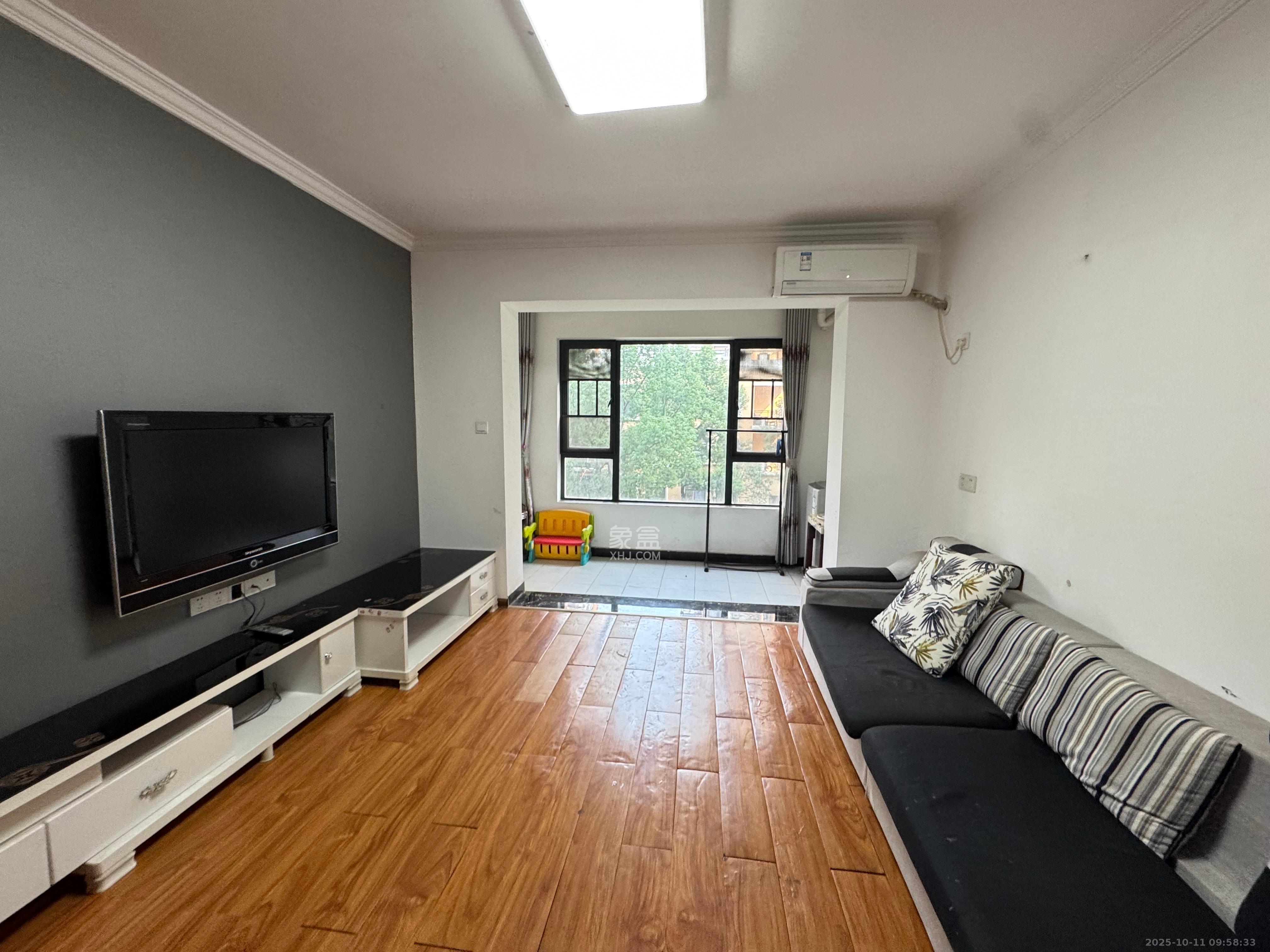 武广美誉  2室2厅1卫    2000.0元/月室内图