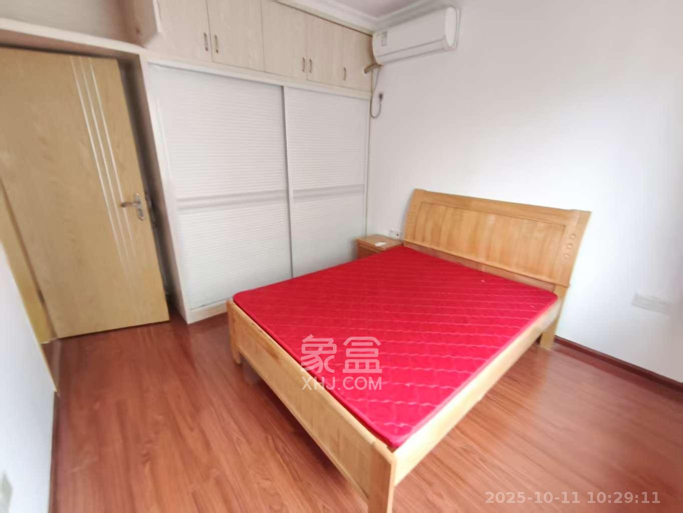 好莱城（弘德西街）  2室2厅2卫    1700.0元/月室内图