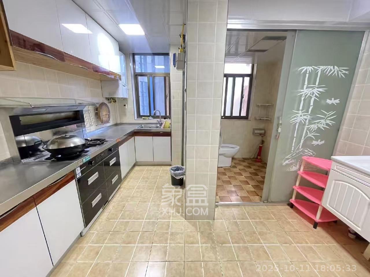 窑岭光大银行宿舍  2室1厅1卫    2500.0元/月 窑岭光大银行宿舍  2室1厅1卫    2500.0元/月室内图