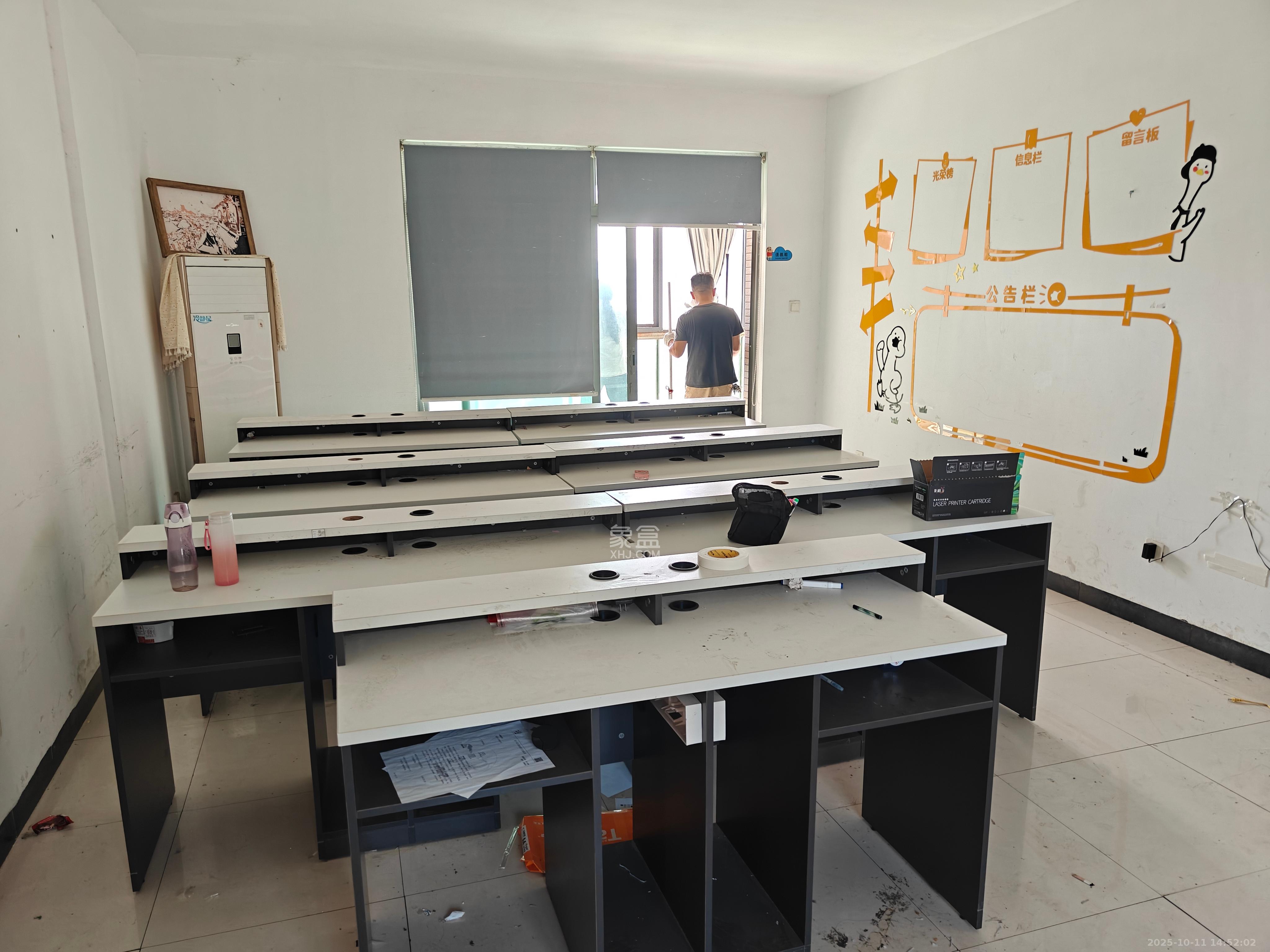 新城新世界一二三期  4室2厅2卫    3000.0元/月 新城新世界一二三期  4室2厅2卫    3000.0元/月室内图