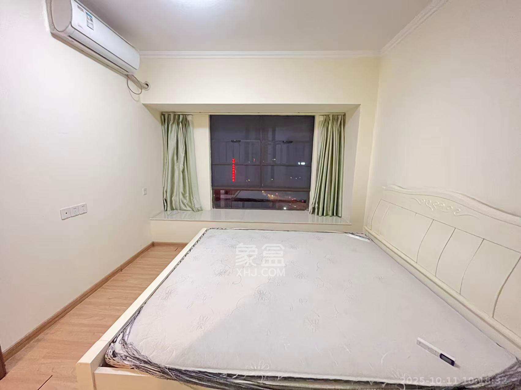 碧桂园公园壹号(凯怡茗苑)  3室2厅1卫    1500.0元/月 碧桂园公园壹号(凯怡茗苑)  3室2厅1卫    1500.0元/月室内图