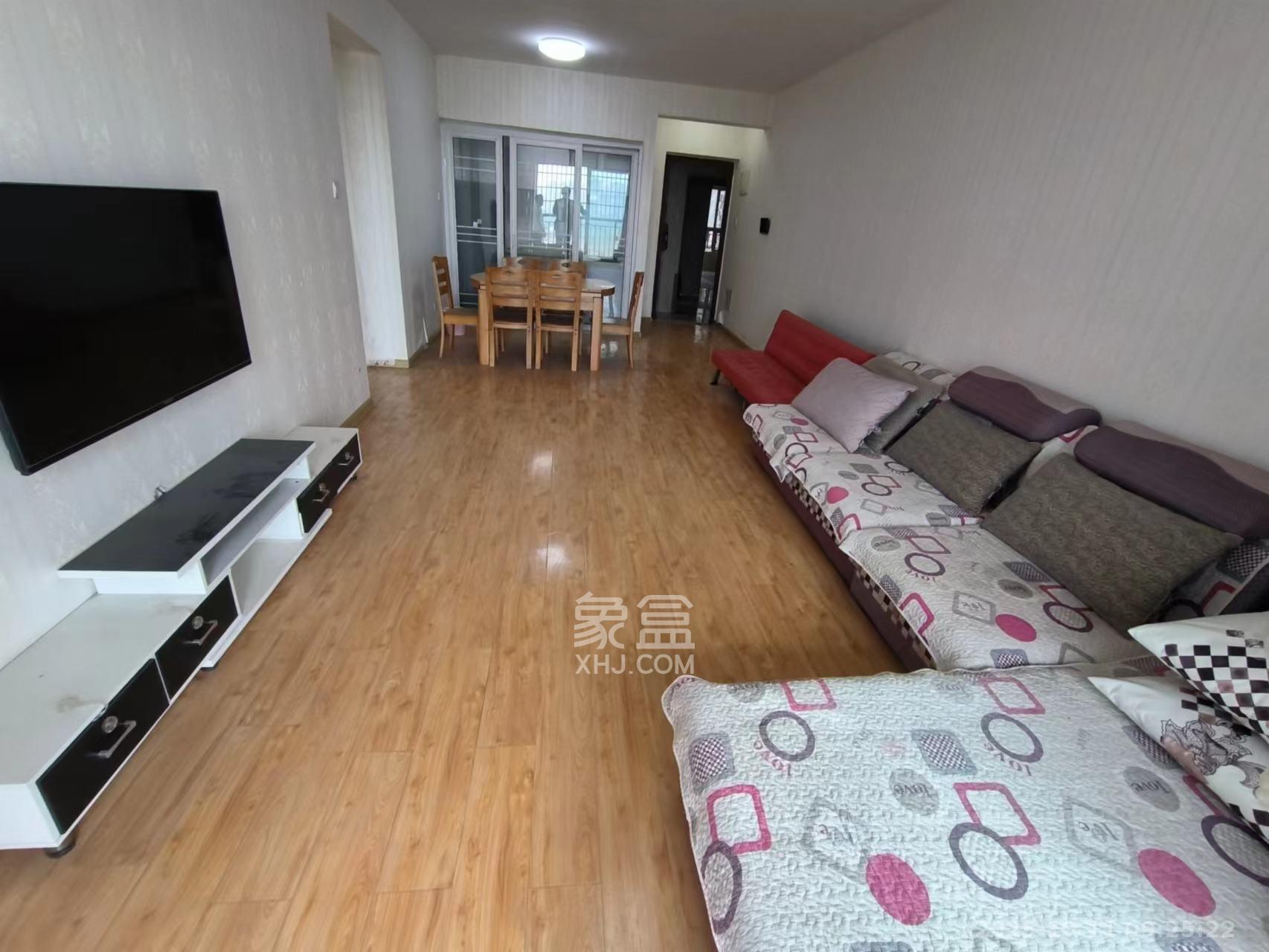 华润橡树湾 3室2厅1卫 2000.0元/月 华润橡树湾 3室2厅1卫 2000.0元/月室内图