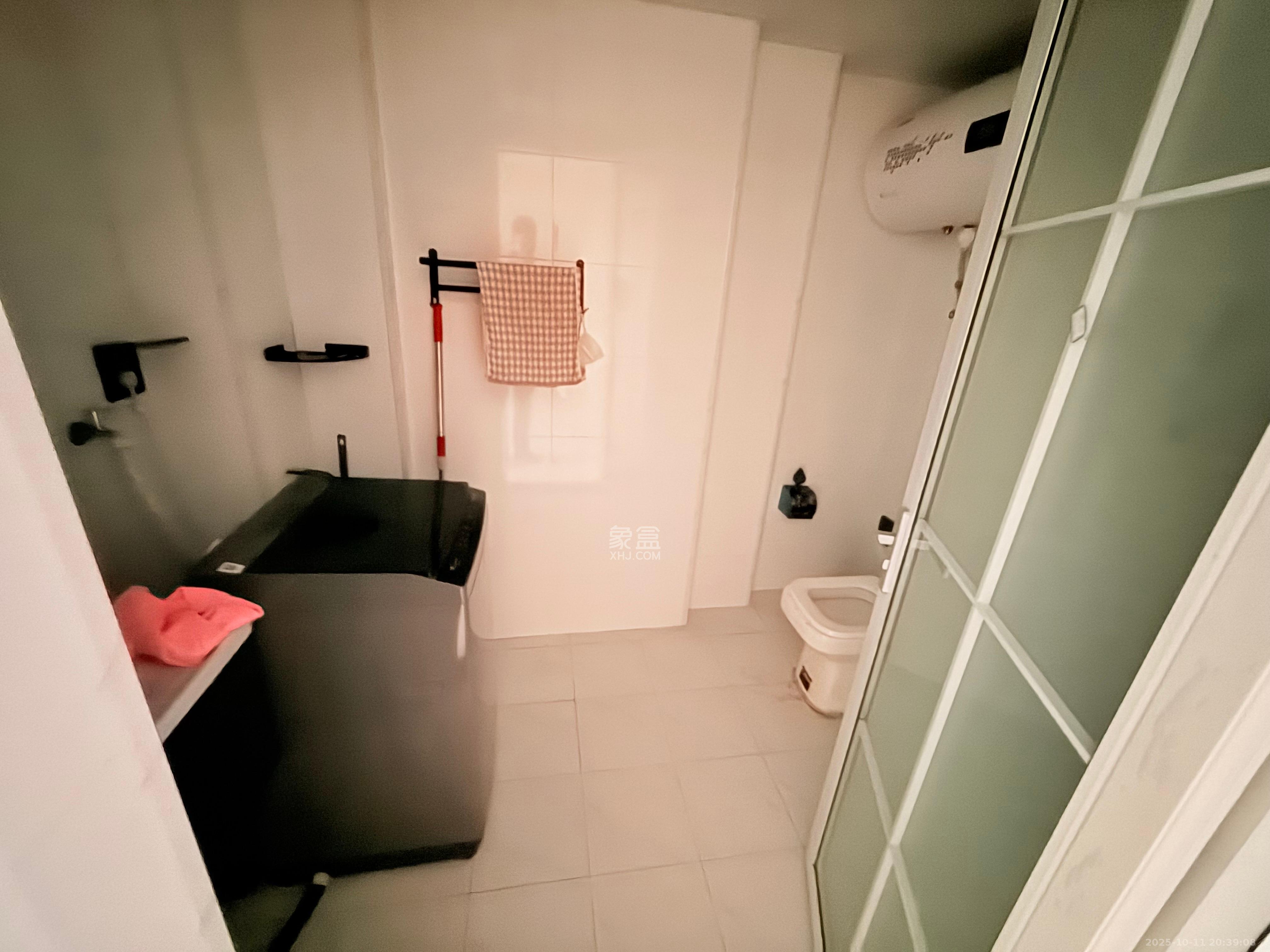 长房东旭国际 1室0厅0卫 1300.0元/月 长房东旭国际 1室0厅0卫 1300.0元/月室内图