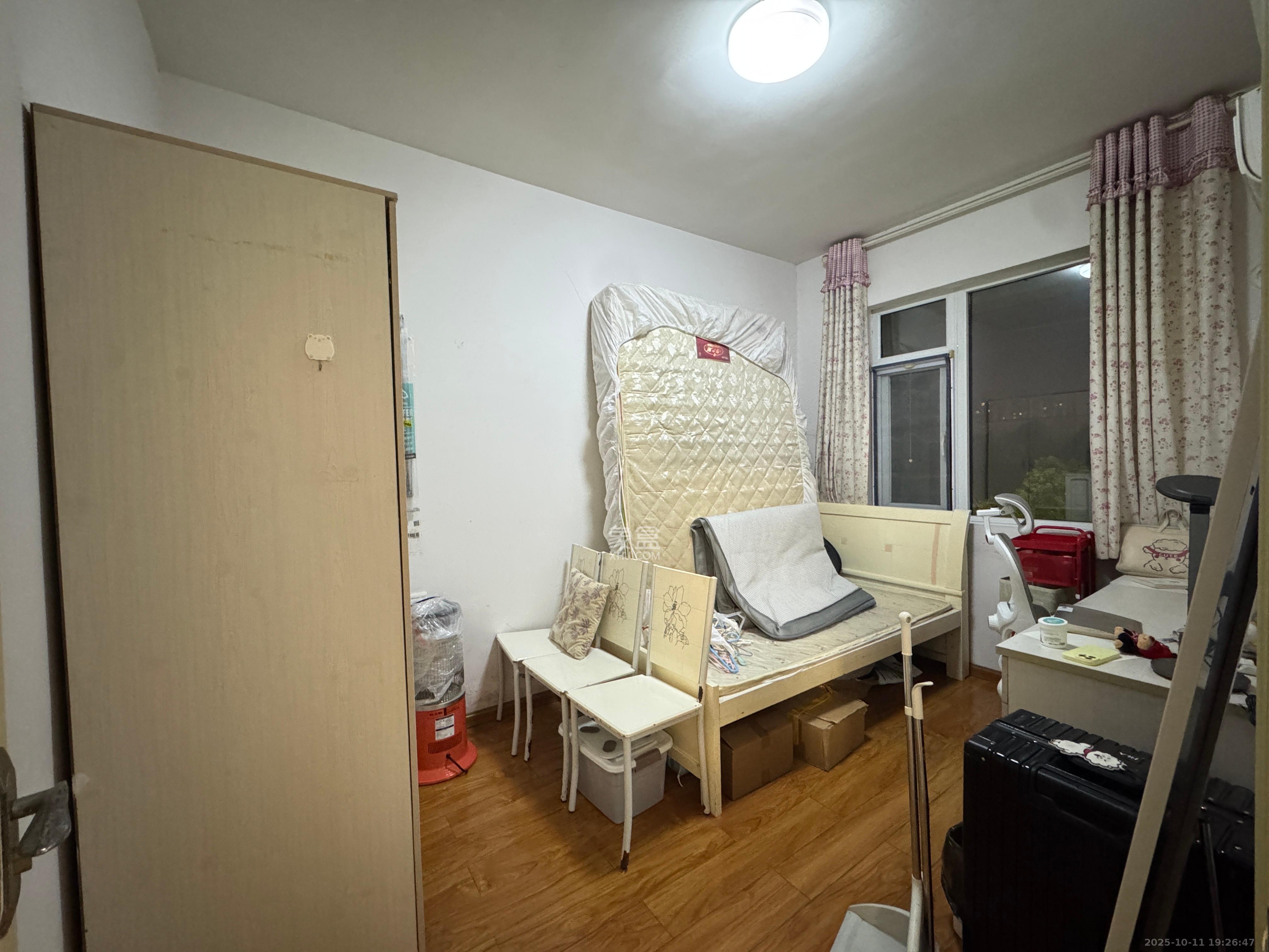 中房F联邦  2室2厅1卫    1700.0元/月 中房F联邦  2室2厅1卫    1700.0元/月室内图