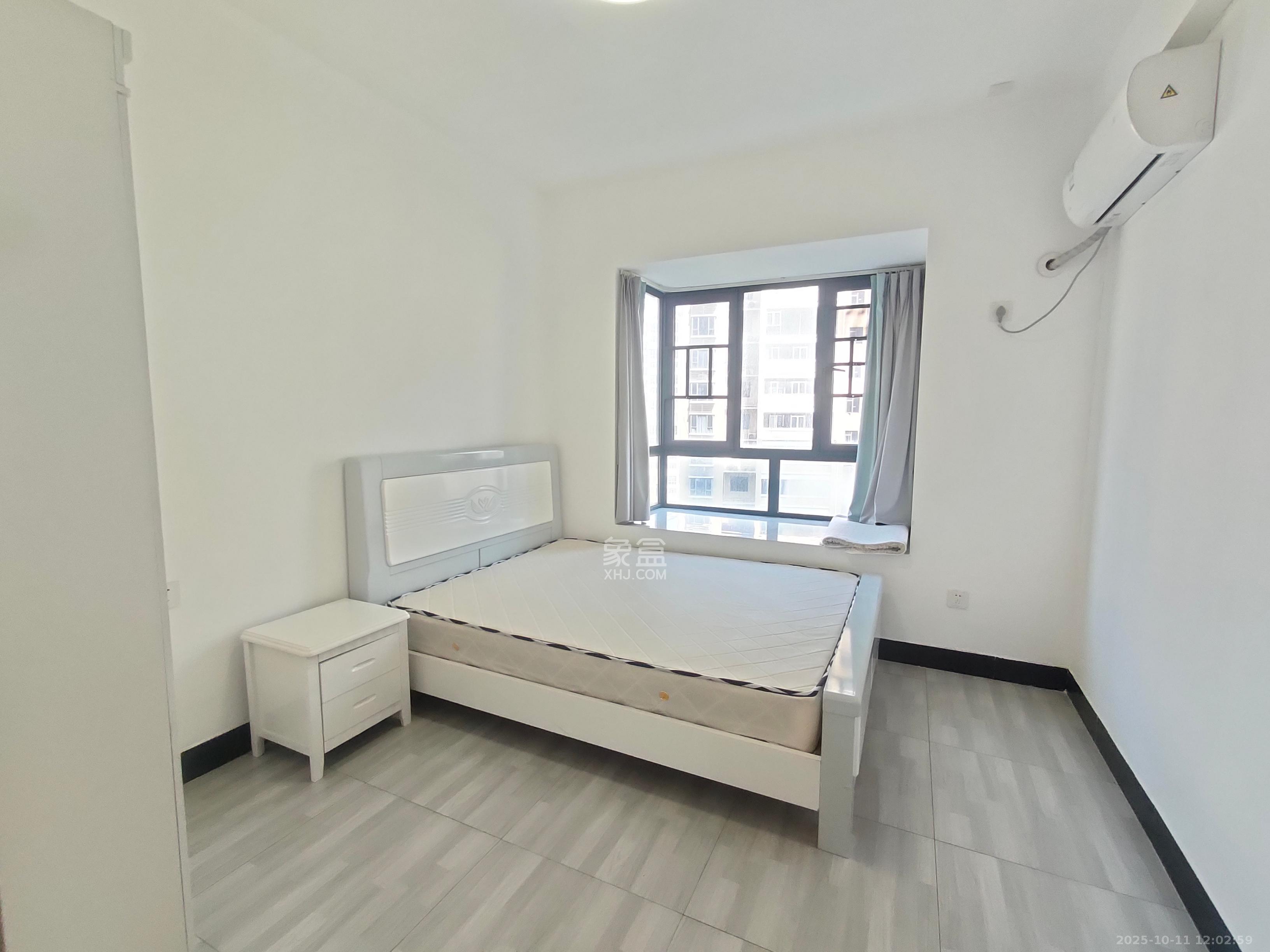 金湘苑(星澜之悦)  4室2厅2卫    2100.0元/月 金湘苑(星澜之悦)  4室2厅2卫    2100.0元/月室内图