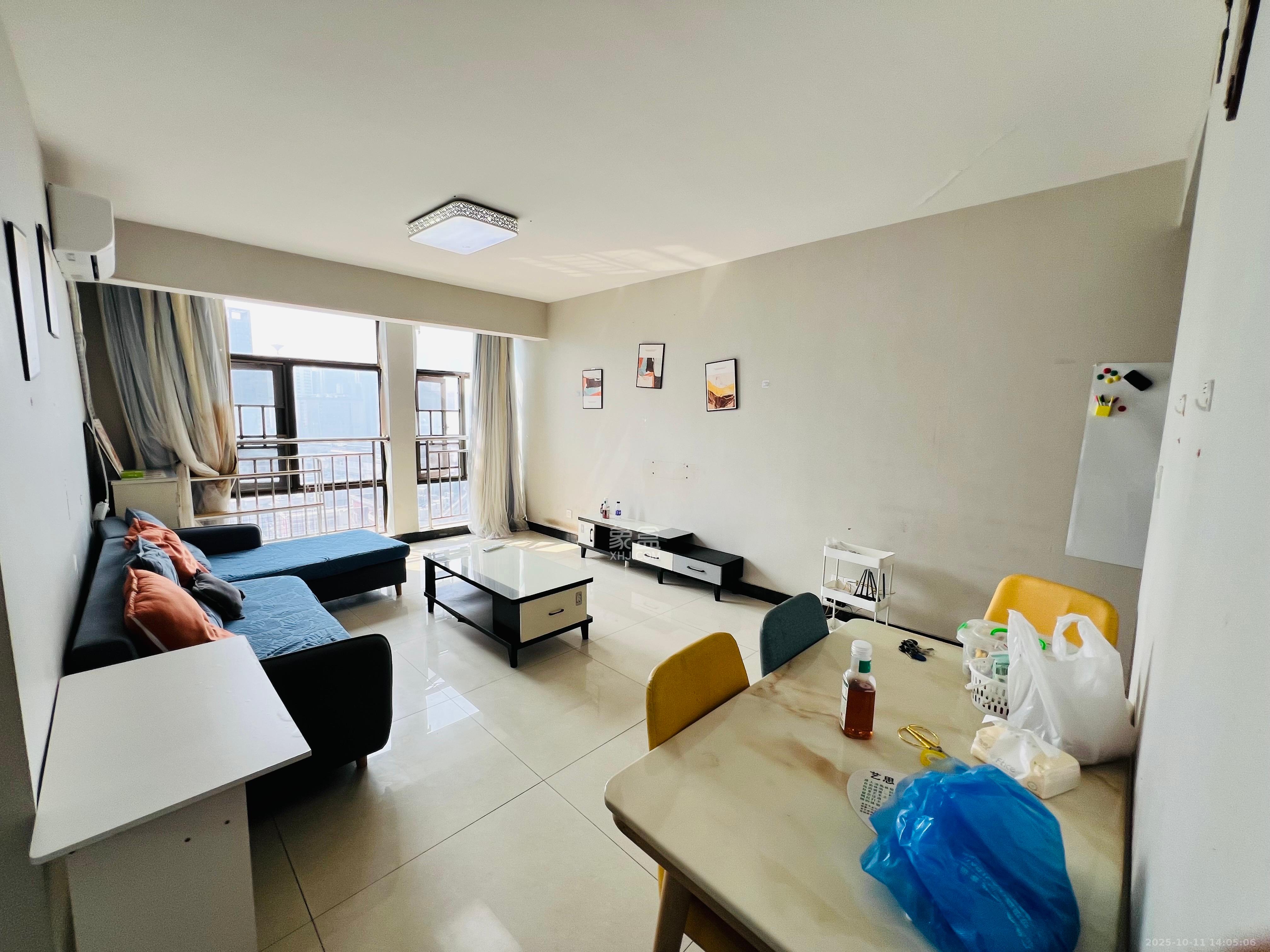 铂宫  2室2厅1卫    2800.0元/月室内图