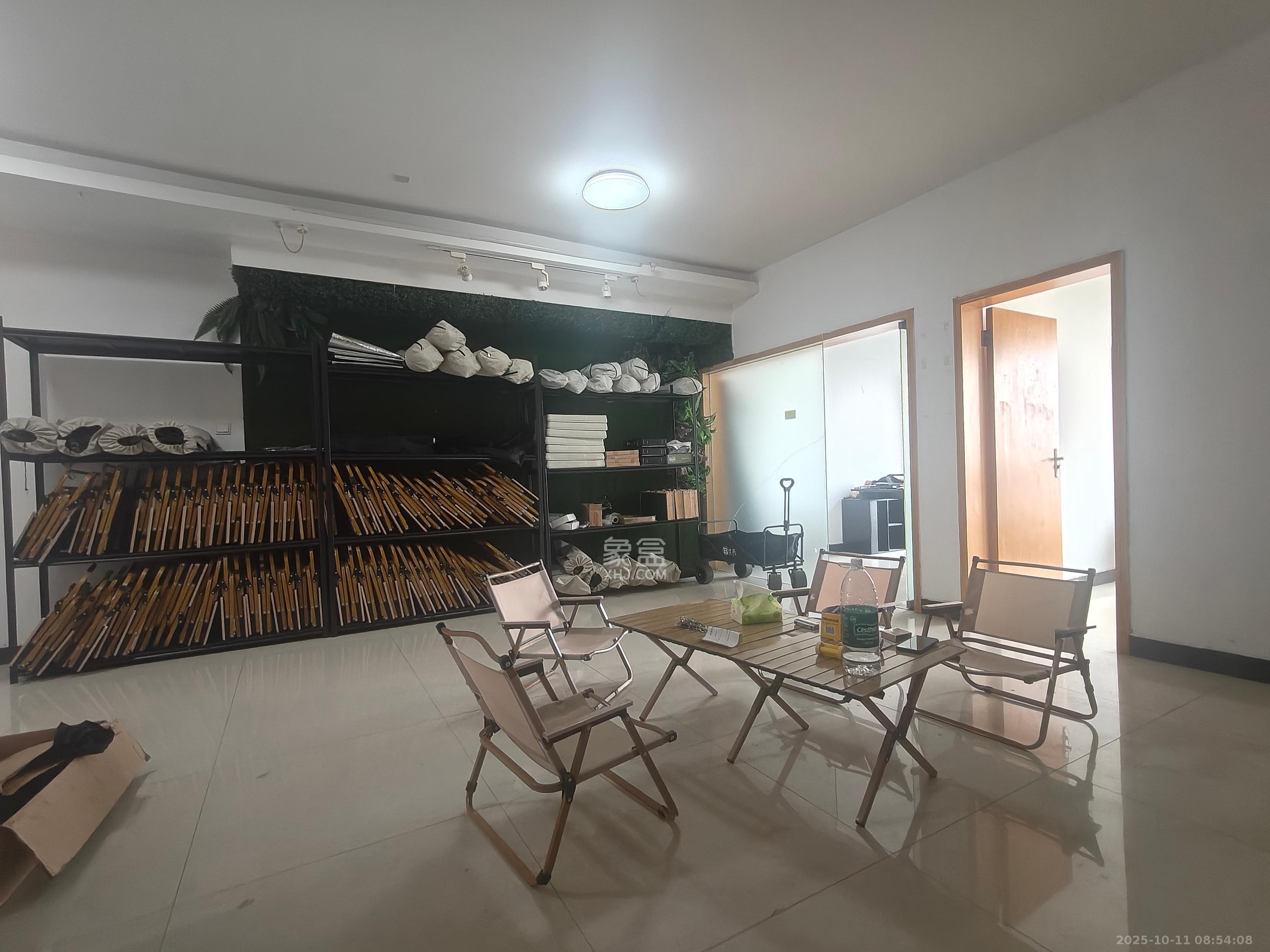 和庄  3室1厅1卫    1600.0元/月 和庄  3室1厅1卫    1600.0元/月室内图