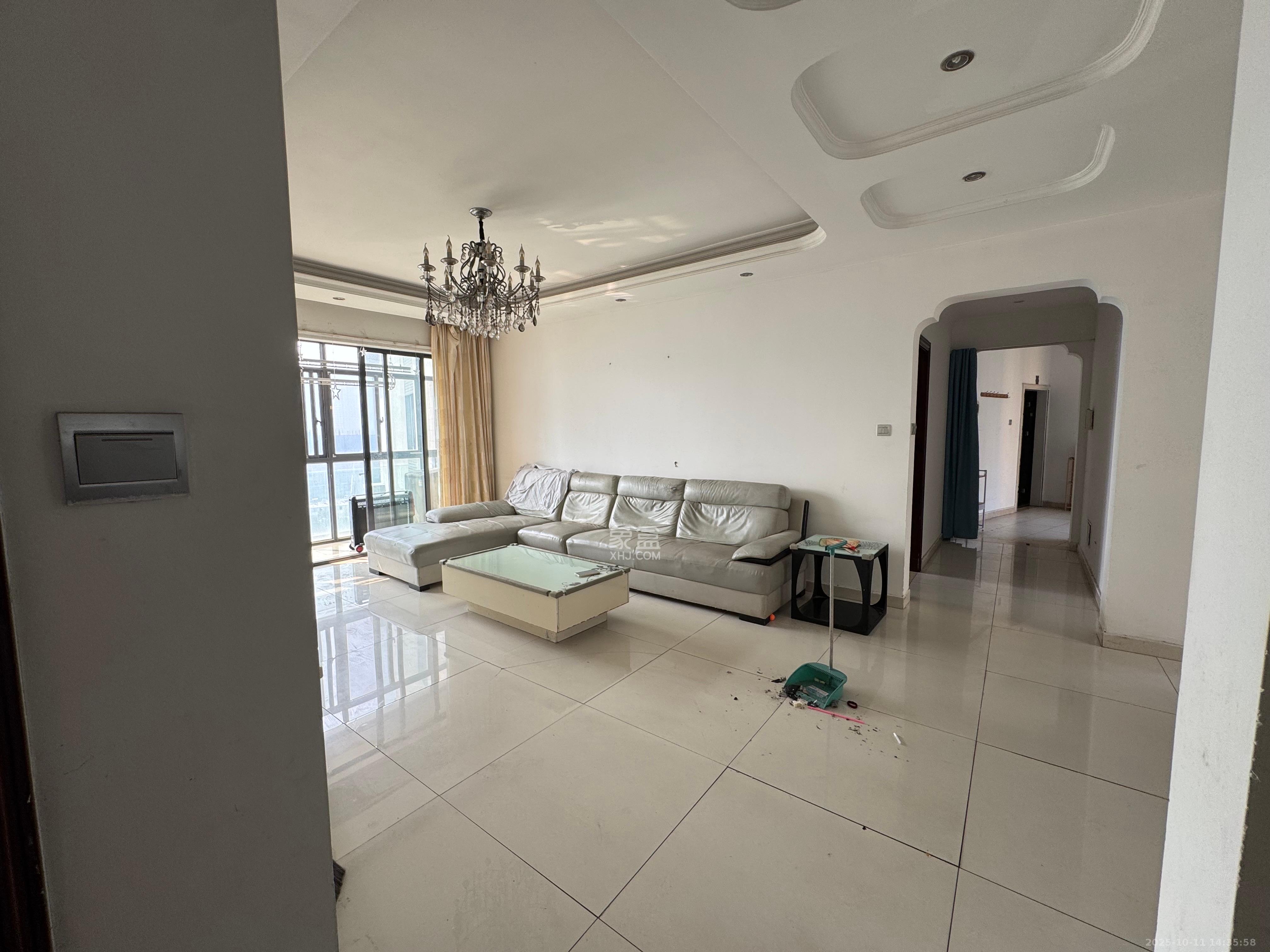 茂华国际湘  3室2厅2卫    3000.0元/月 茂华国际湘  3室2厅2卫    3000.0元/月室内图