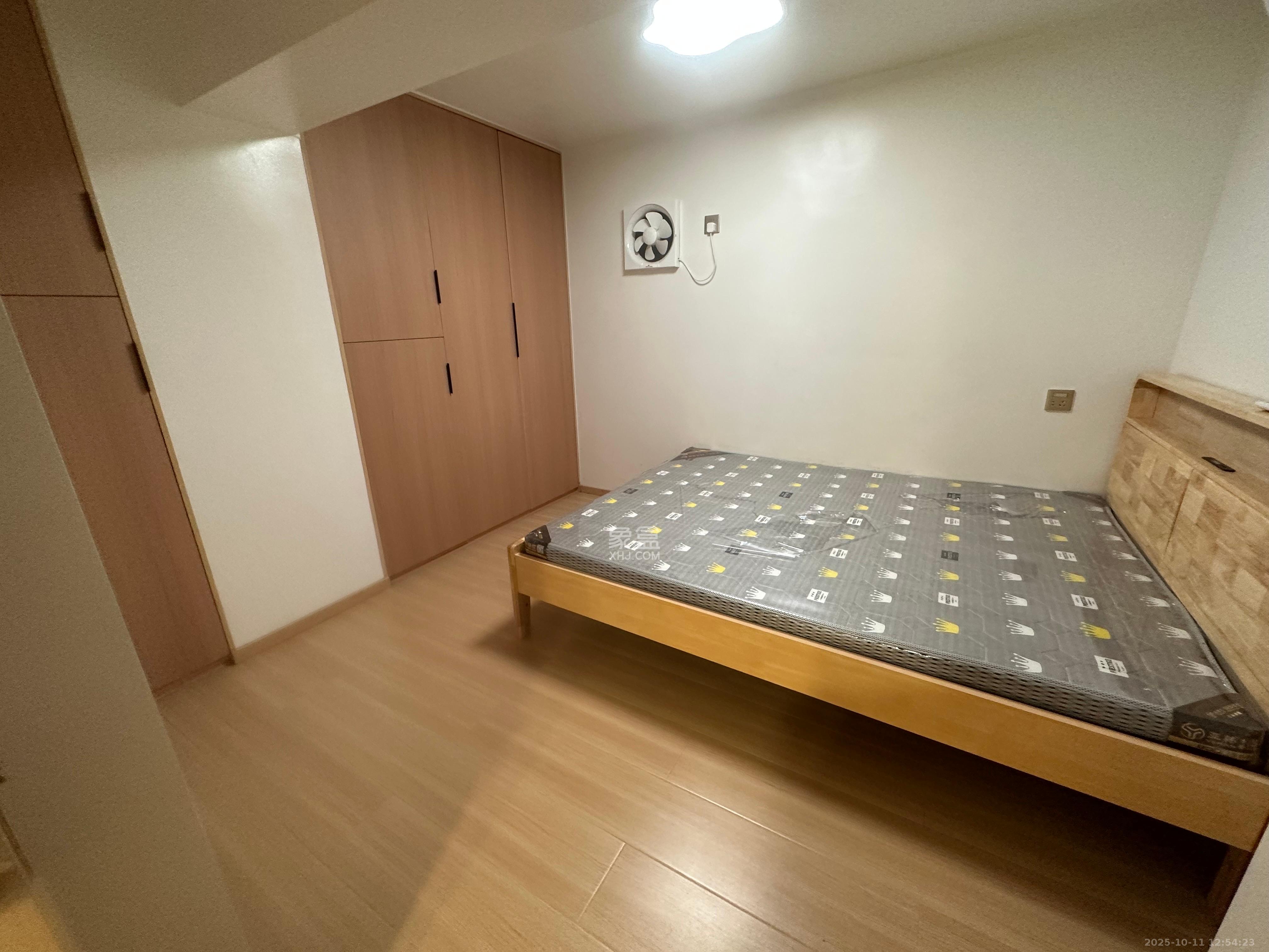 君悦新天地 2室2厅2卫 2800.0元/月 君悦新天地 2室2厅2卫 2800.0元/月室内图