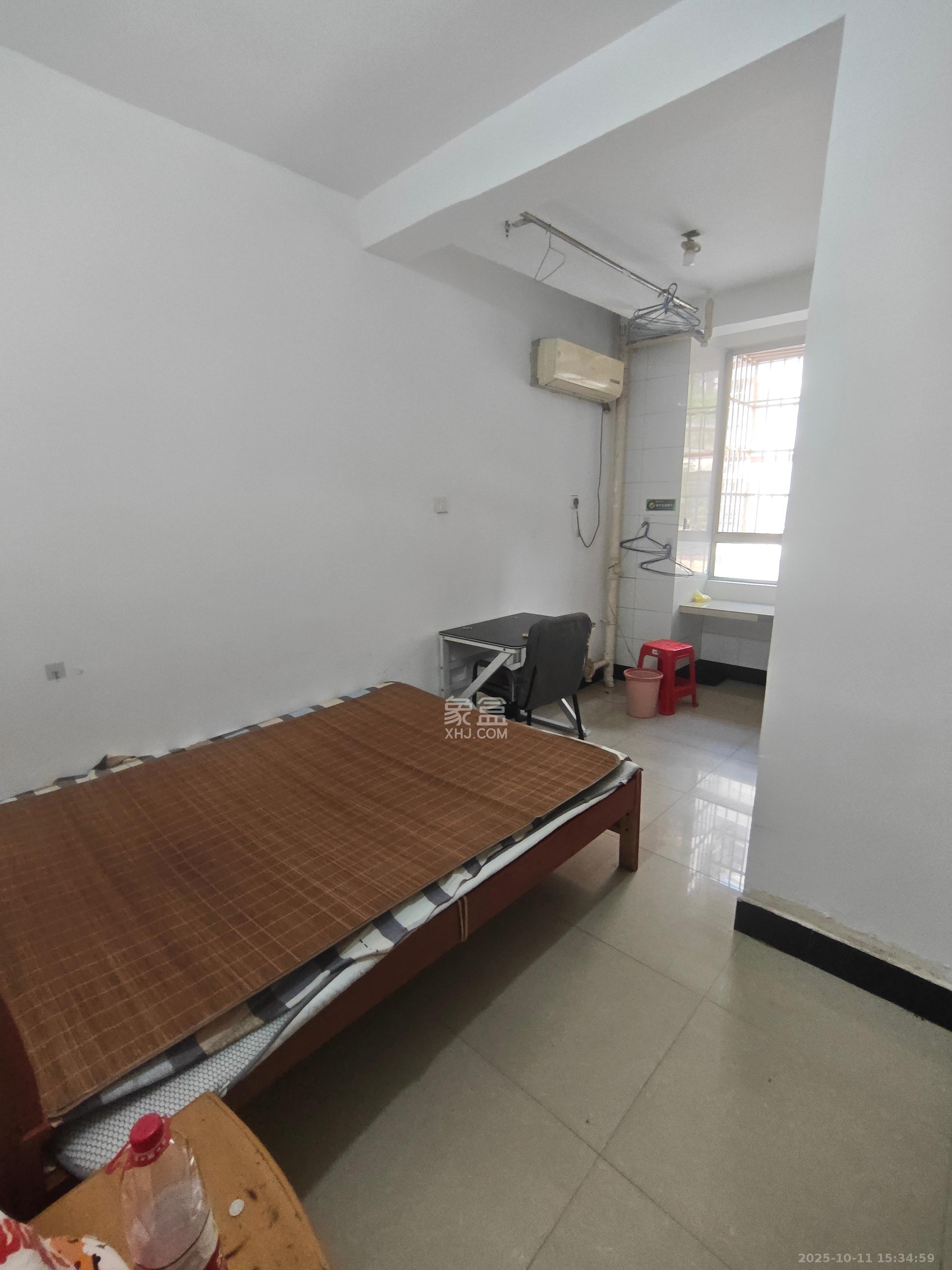 金石蓉园 1室0厅0卫 700.0元/月 金石蓉园 1室0厅0卫 700.0元/月室内图