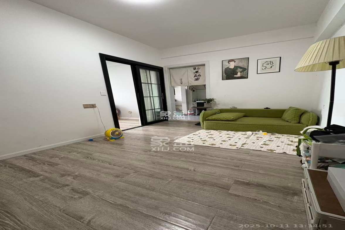 上东印象 1室1厅1卫 1600.0元/月 上东印象 1室1厅1卫 1600.0元/月室内图