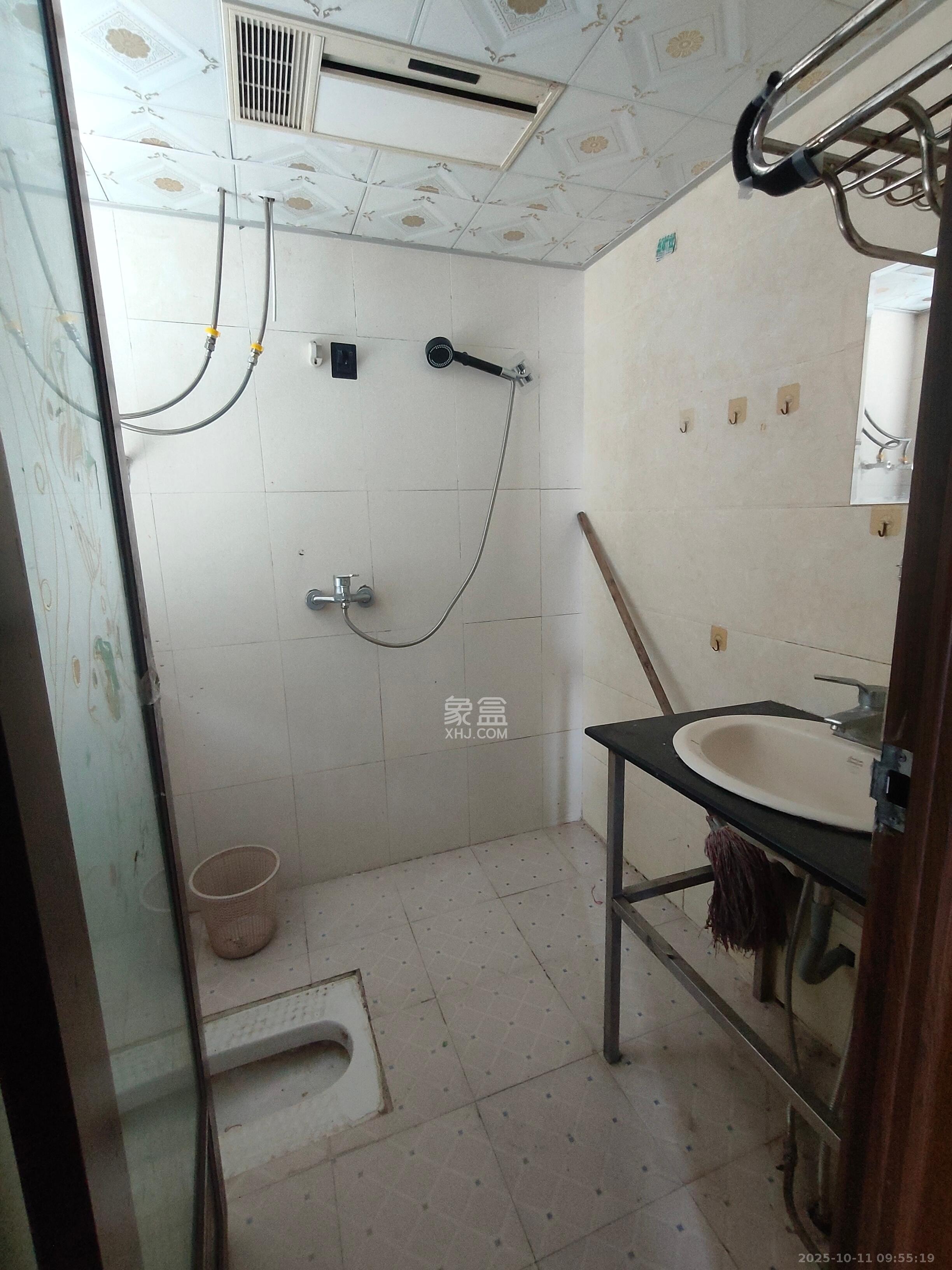 星城国际  1室1厅1卫    700.0元/月室内图