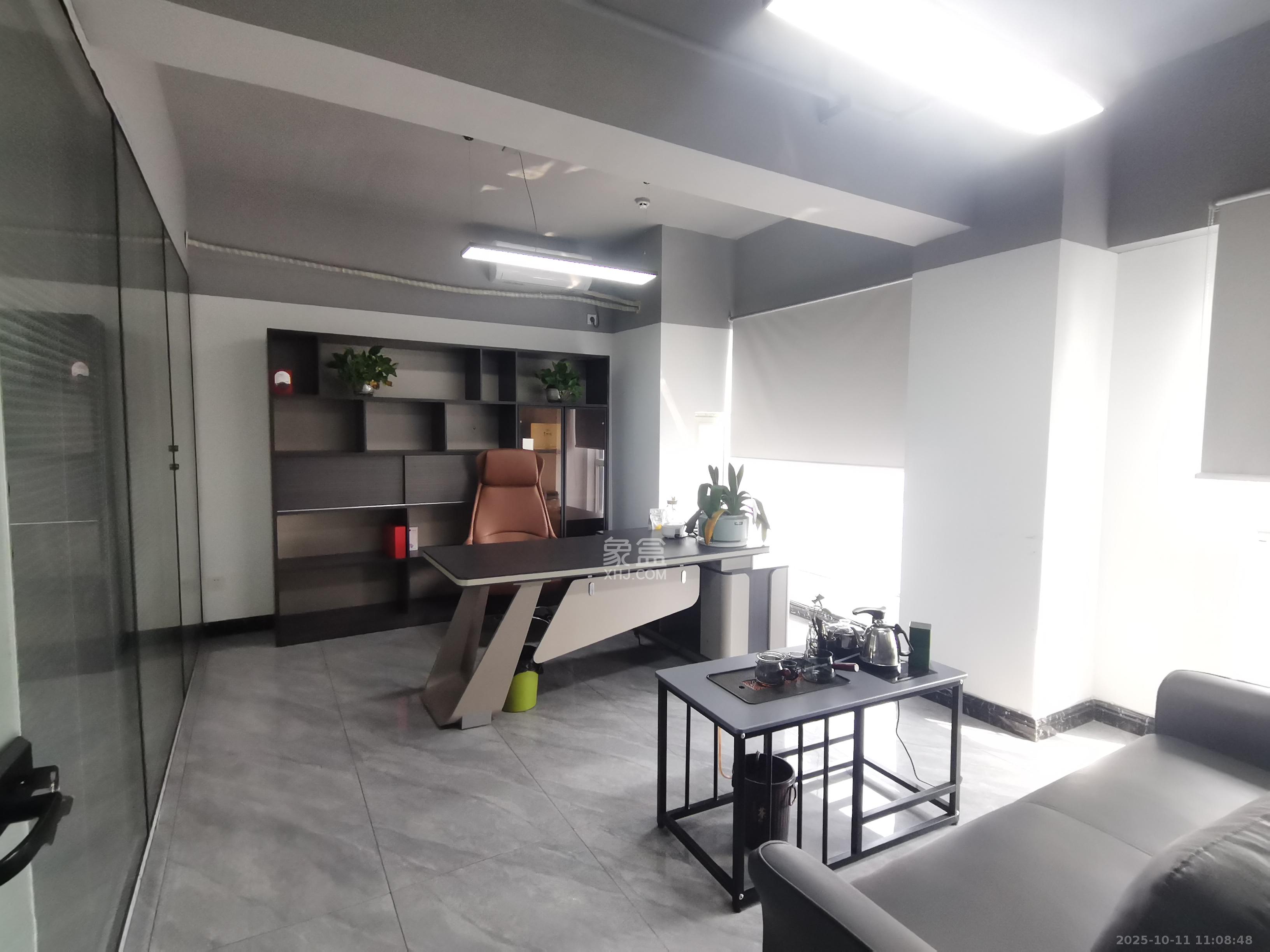 北辰三角洲B1E1区 1室1厅1卫 10800.0元/月 北辰三角洲B1E1区 1室1厅1卫 10800.0元/月室内图