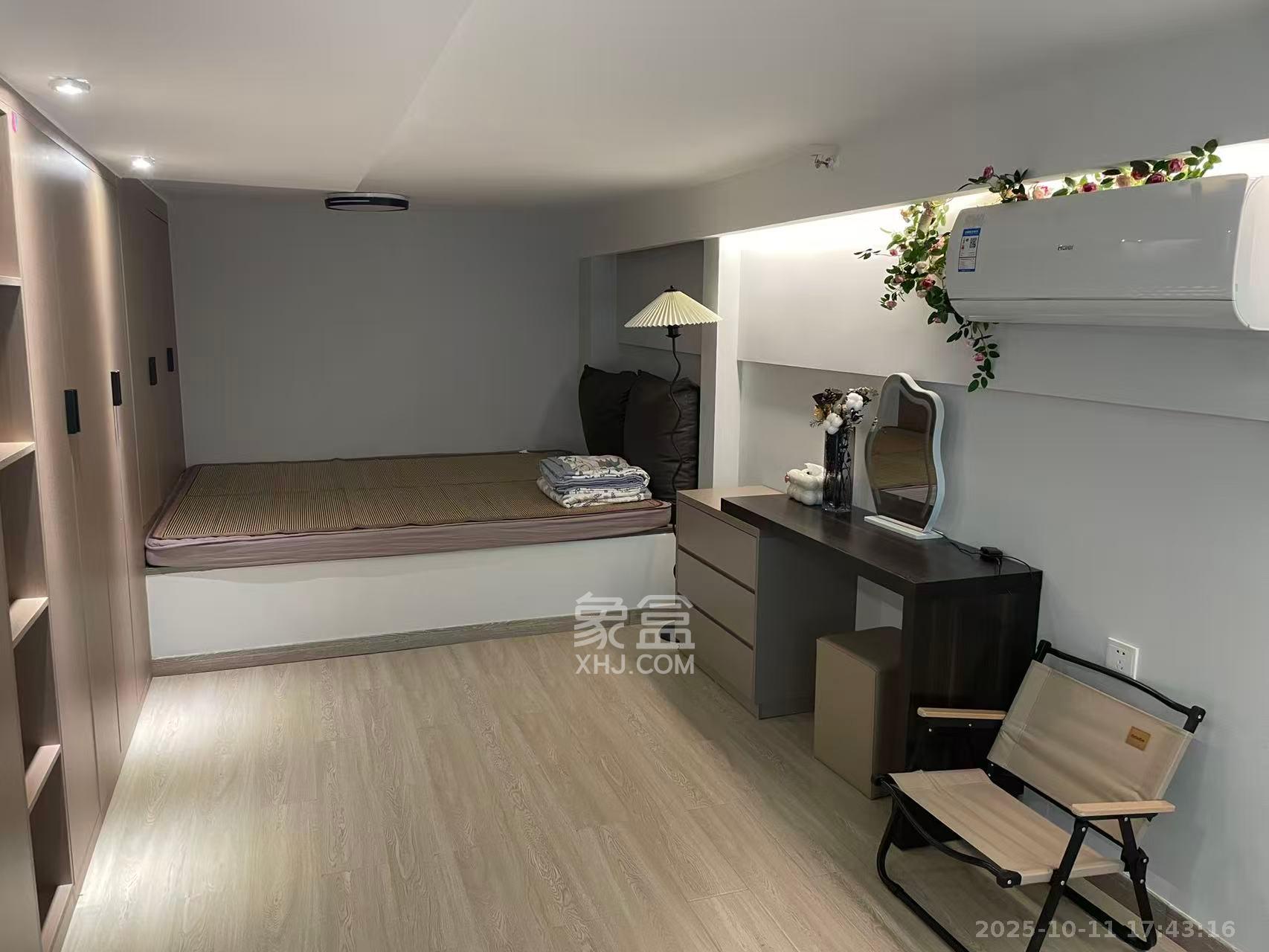 金茂建发泊悦  2室1厅1卫    2300.0元/月 金茂建发泊悦  2室1厅1卫    2300.0元/月室内图