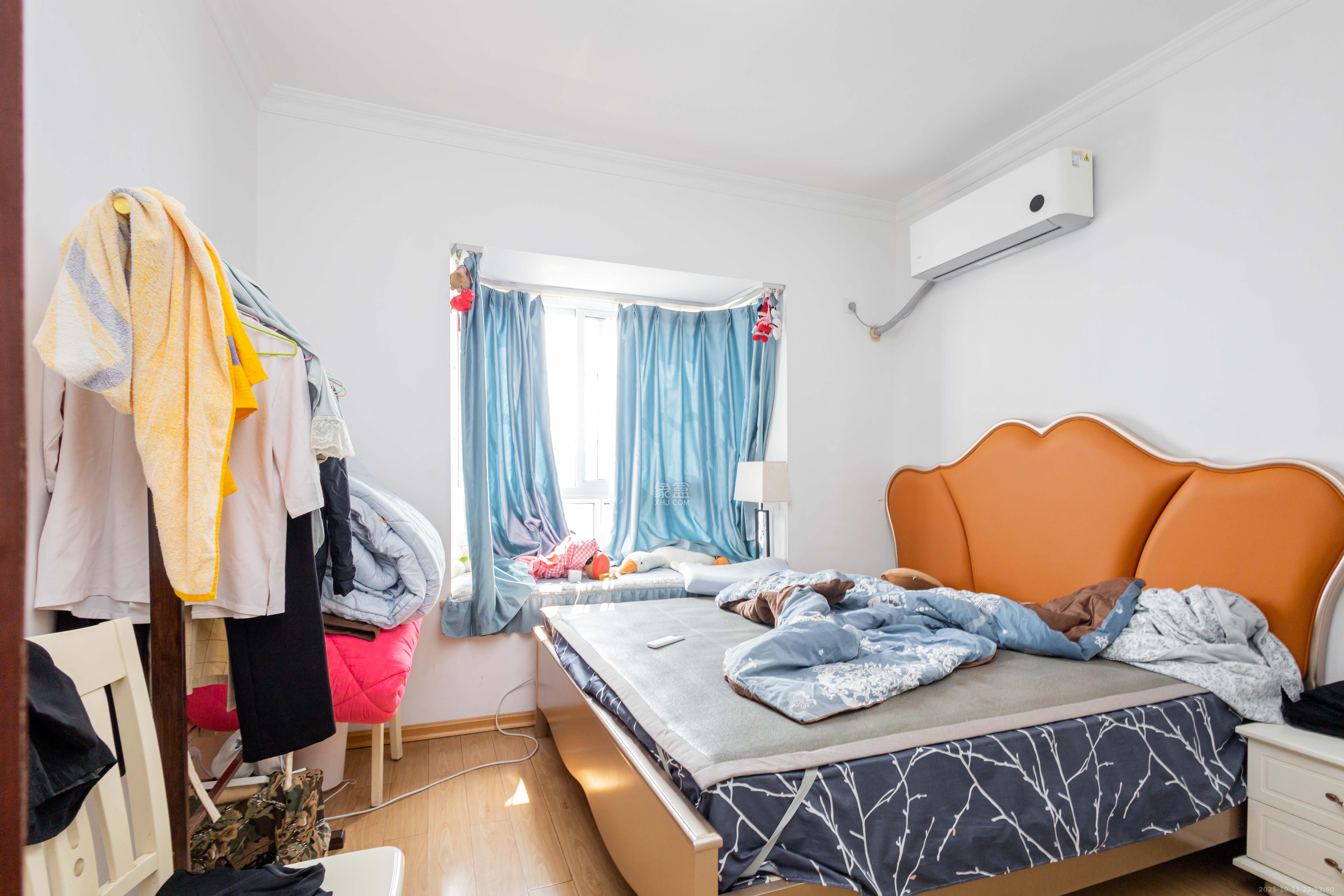 紫云阁  2室2厅1卫    58.0万卧室