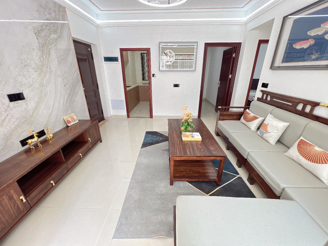 金龙苑  3室2厅1卫    96.0万