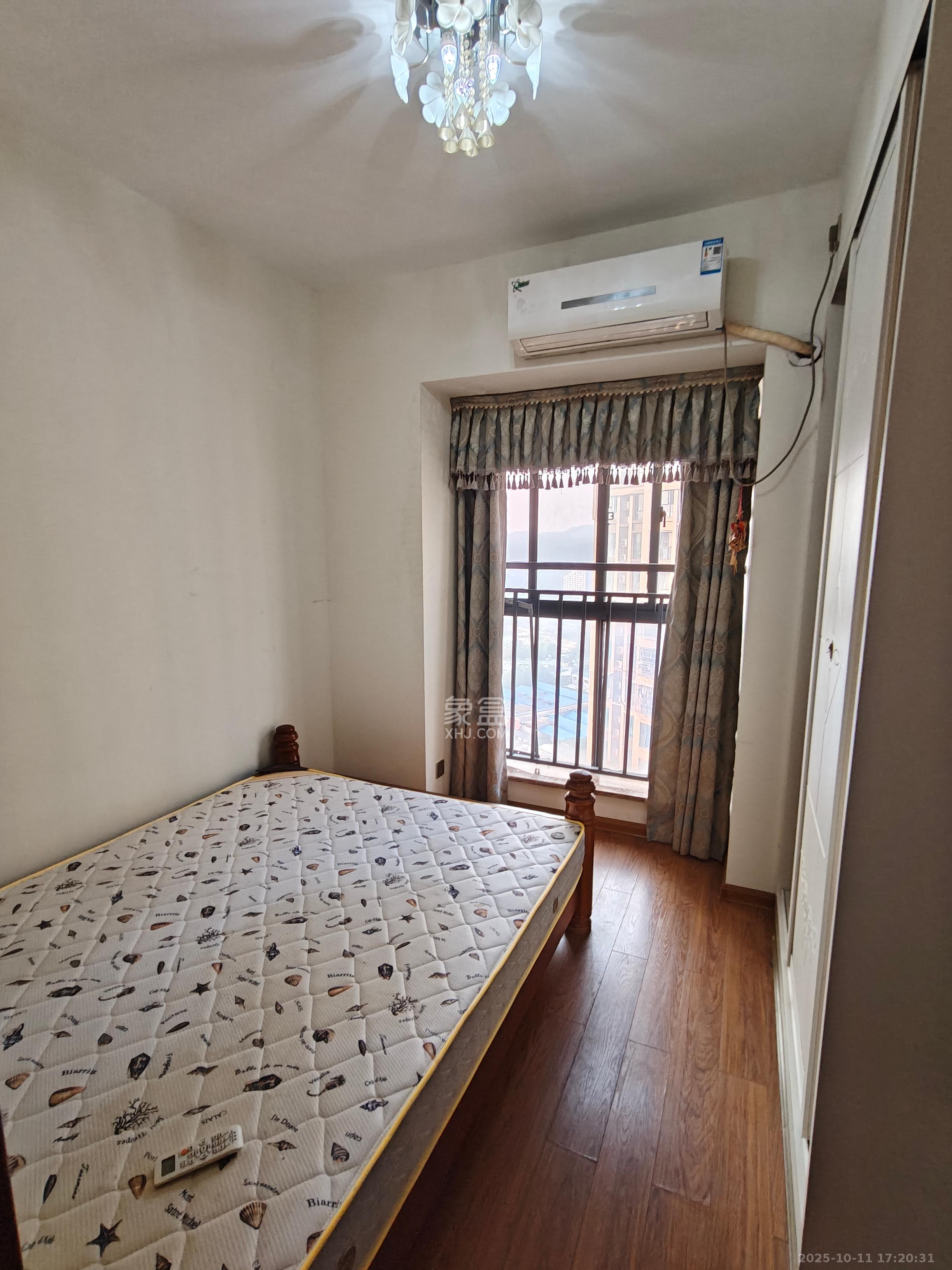 兰亭湾畔 2室2厅1卫 2800.0元/月 兰亭湾畔 2室2厅1卫 2800.0元/月室内图