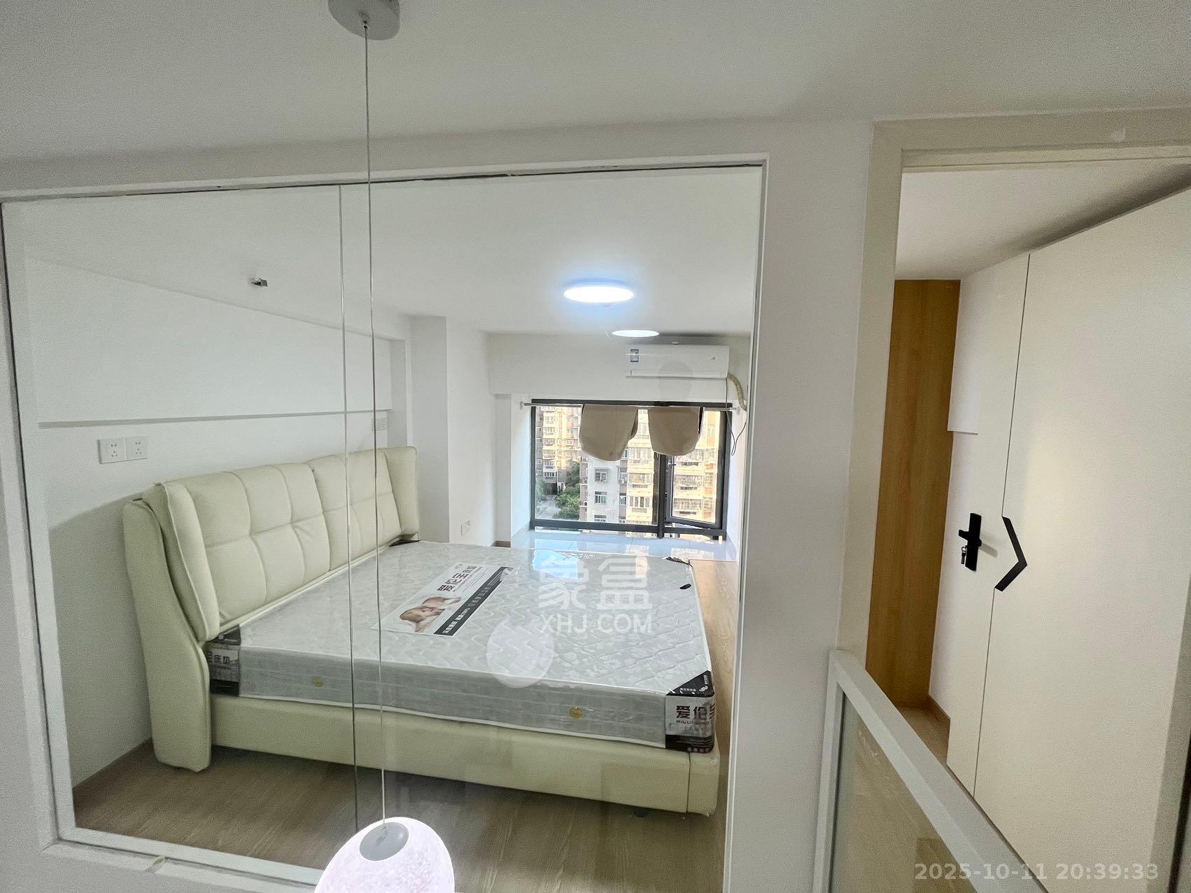 佳兆业云顶都汇  1室1厅1卫    1900.0元/月 佳兆业云顶都汇  1室1厅1卫    1900.0元/月室内图