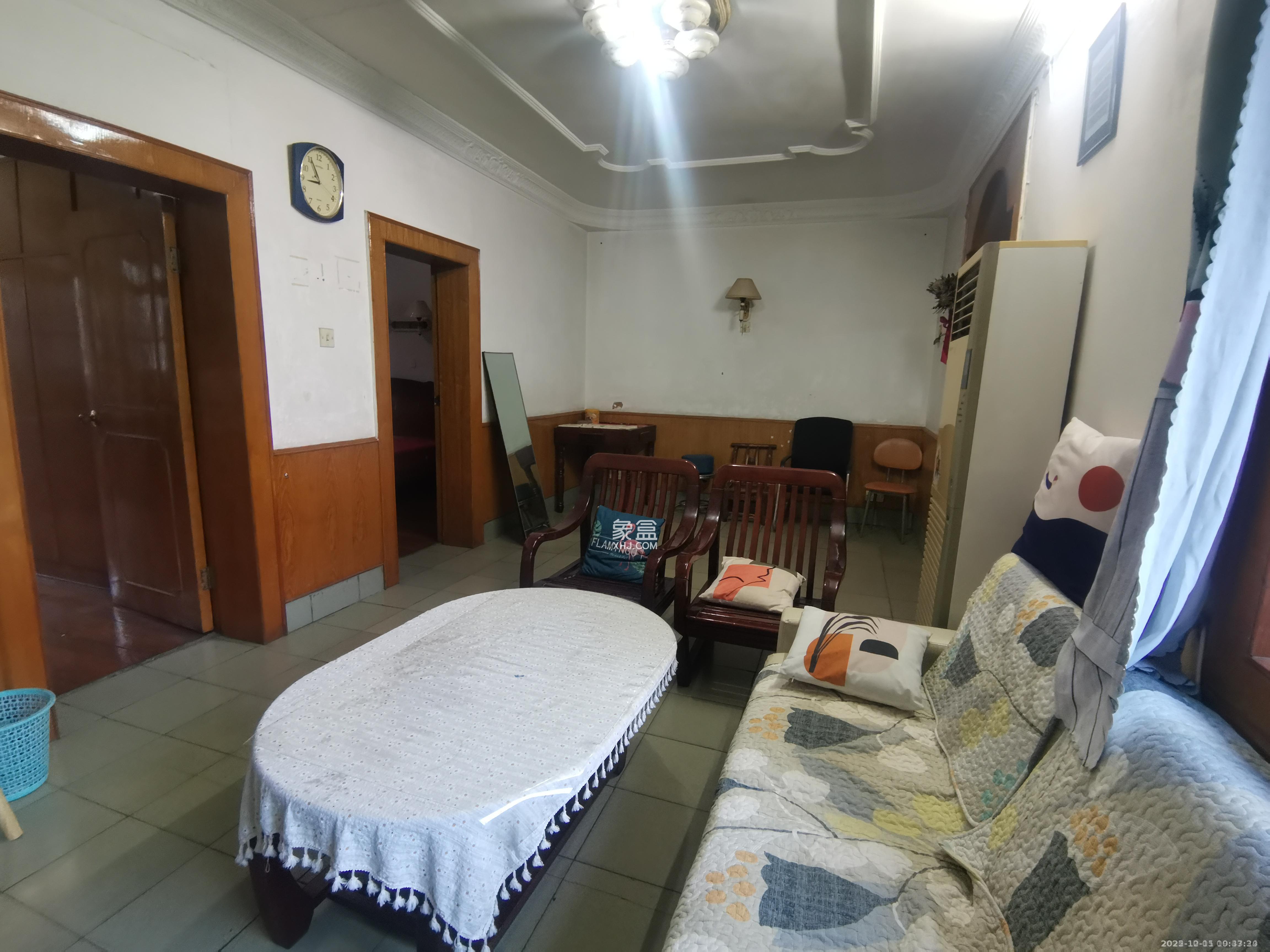 天心区教师村宿舍  2室2厅1卫    1100.0元/月室内图