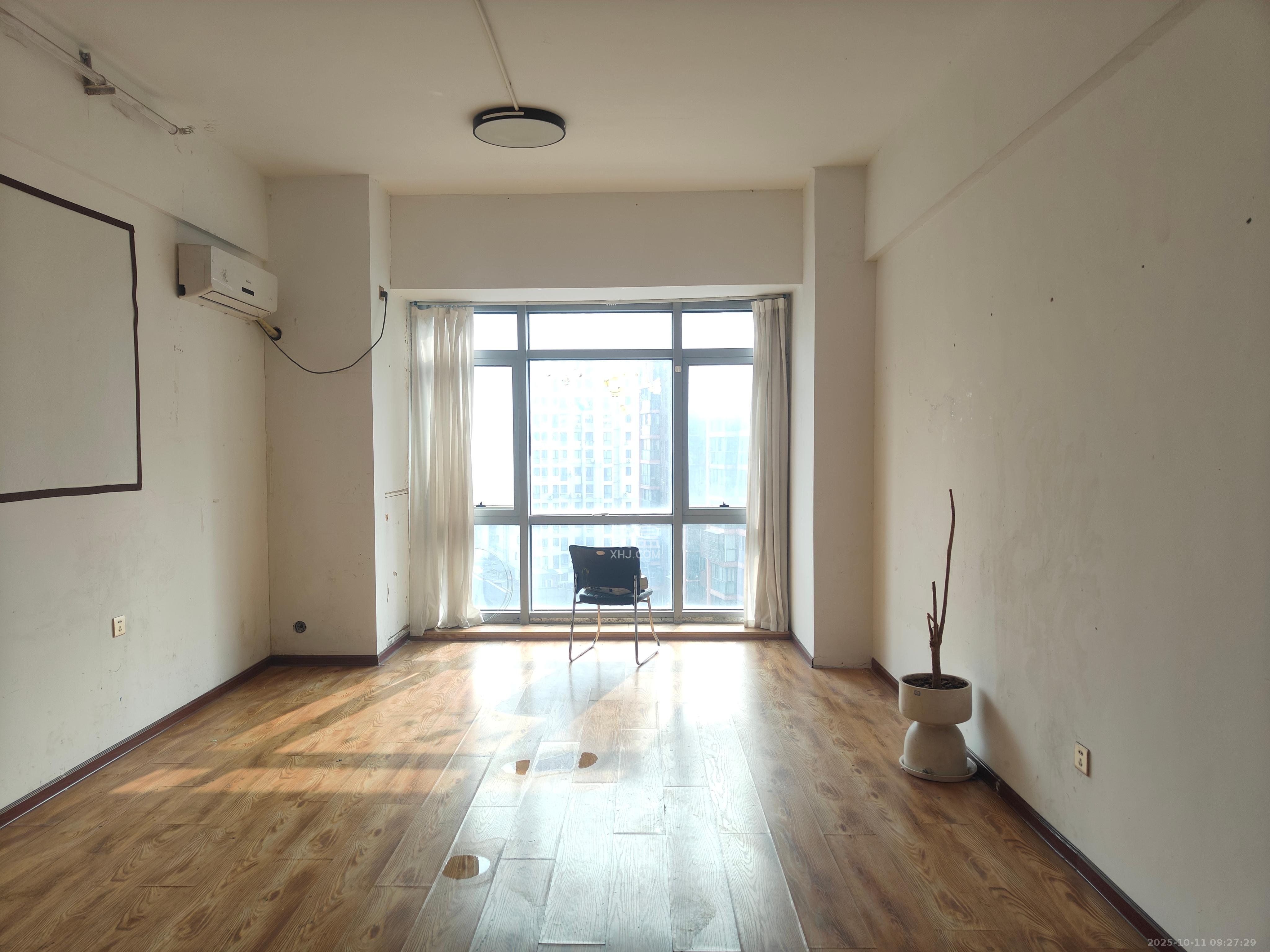 奥克斯缔壹城 1室1厅1卫 1100.0元/月 奥克斯缔壹城 1室1厅1卫 1100.0元/月室内图