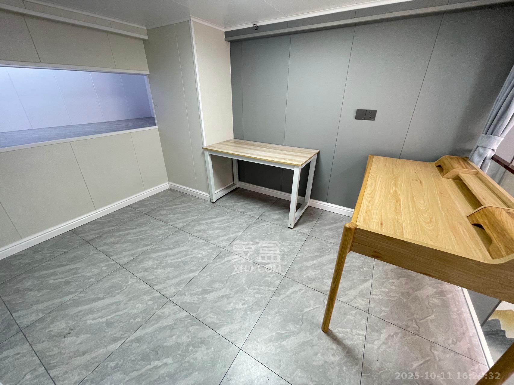 明昇壹城(明昇时代广场)三期 3室1厅2卫 2300.0元/月 明昇壹城(明昇时代广场)三期 3室1厅2卫 2300.0元/月室内图