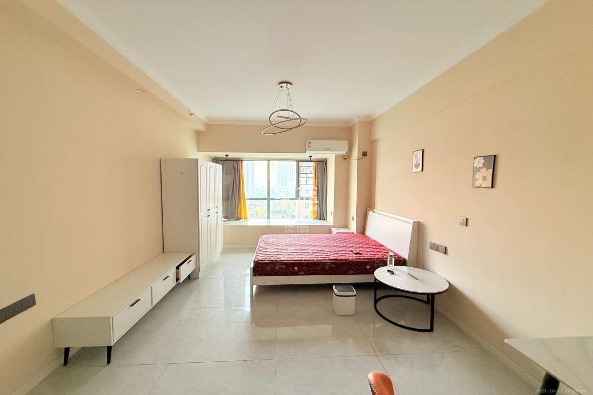 长房东旭国际 1室0厅0卫 1300.0元/月 长房东旭国际 1室0厅0卫 1300.0元/月室内图