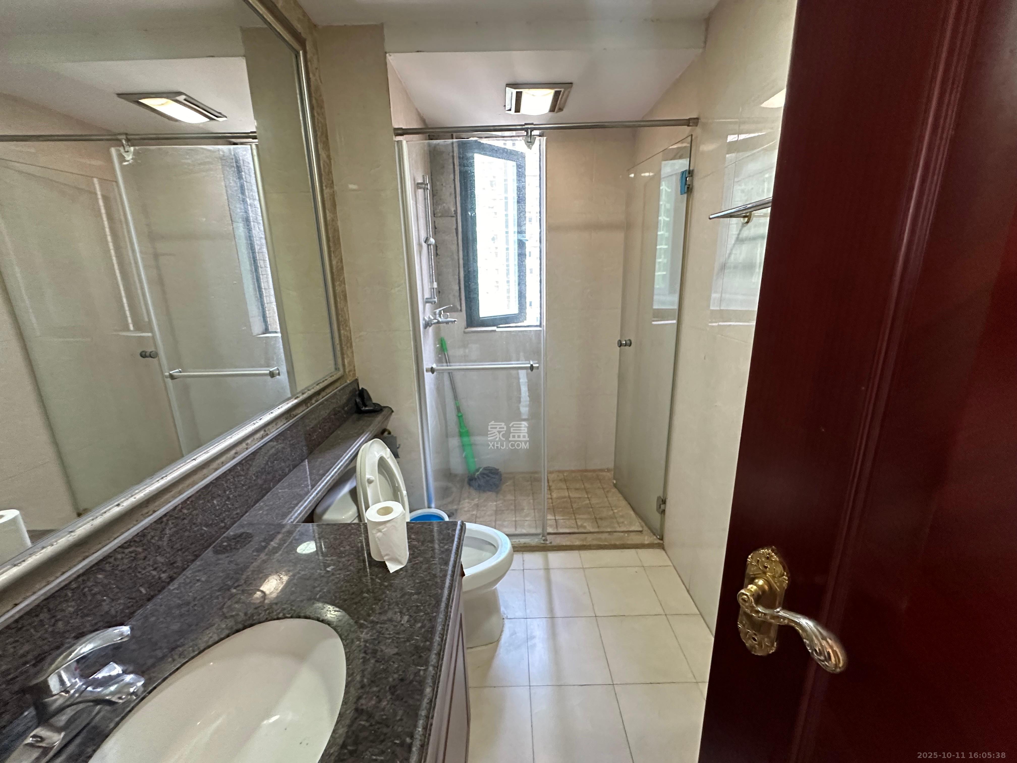 恒大雅苑  3室2厅1卫    2600.0元/月室内图