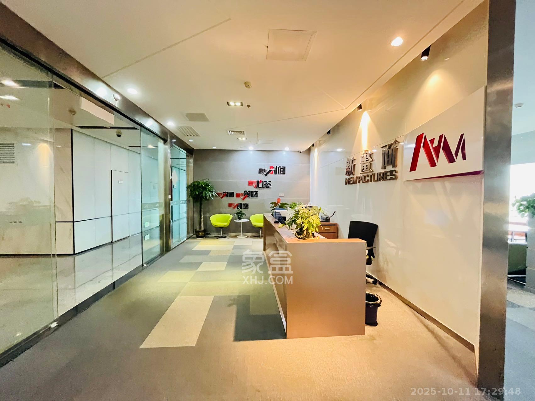 华创国际广场   516.0㎡      28000.0元/月